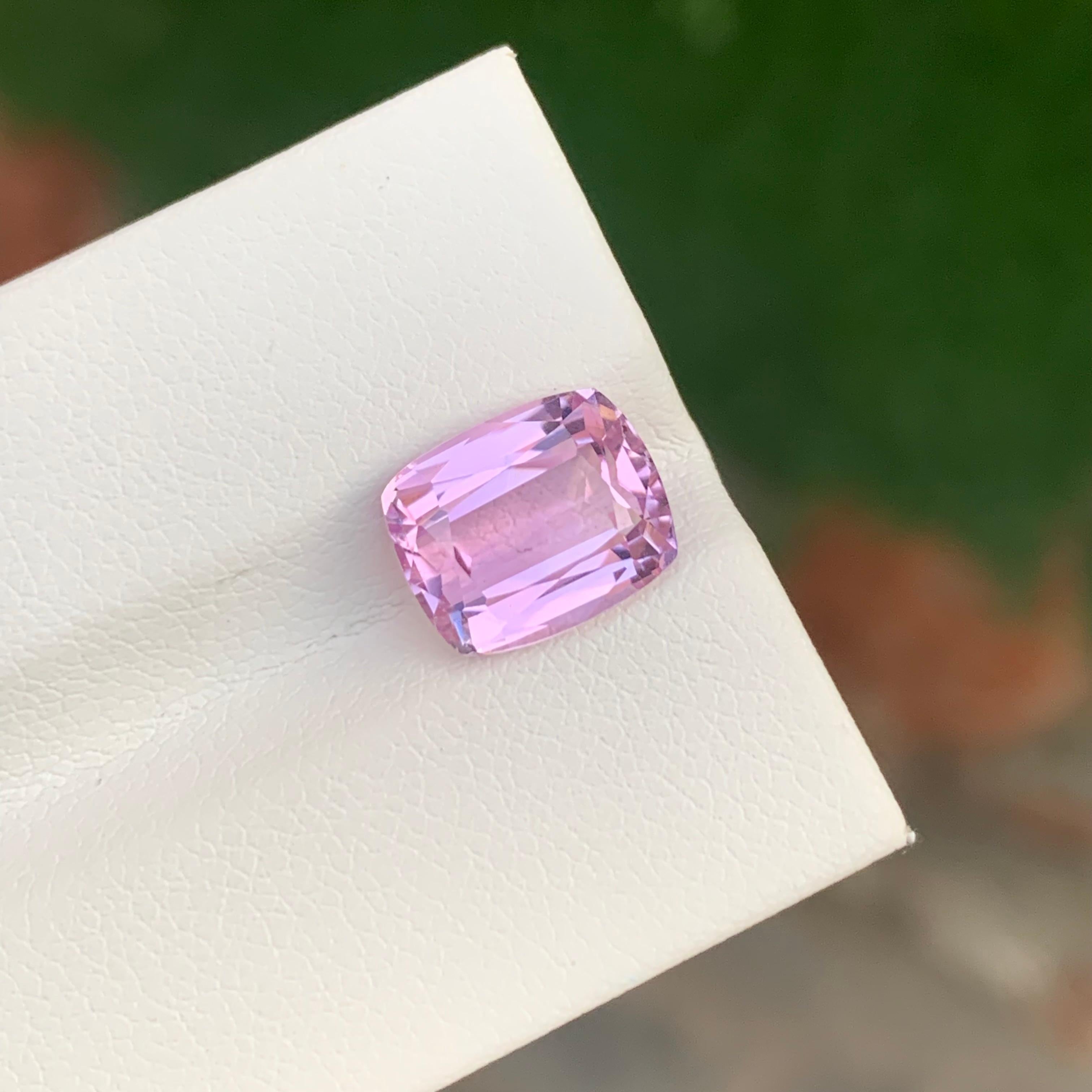 4.20 Carat Natural Loose Pink Kunzite Cushion Shape Gemstone For Ring For Sale 4