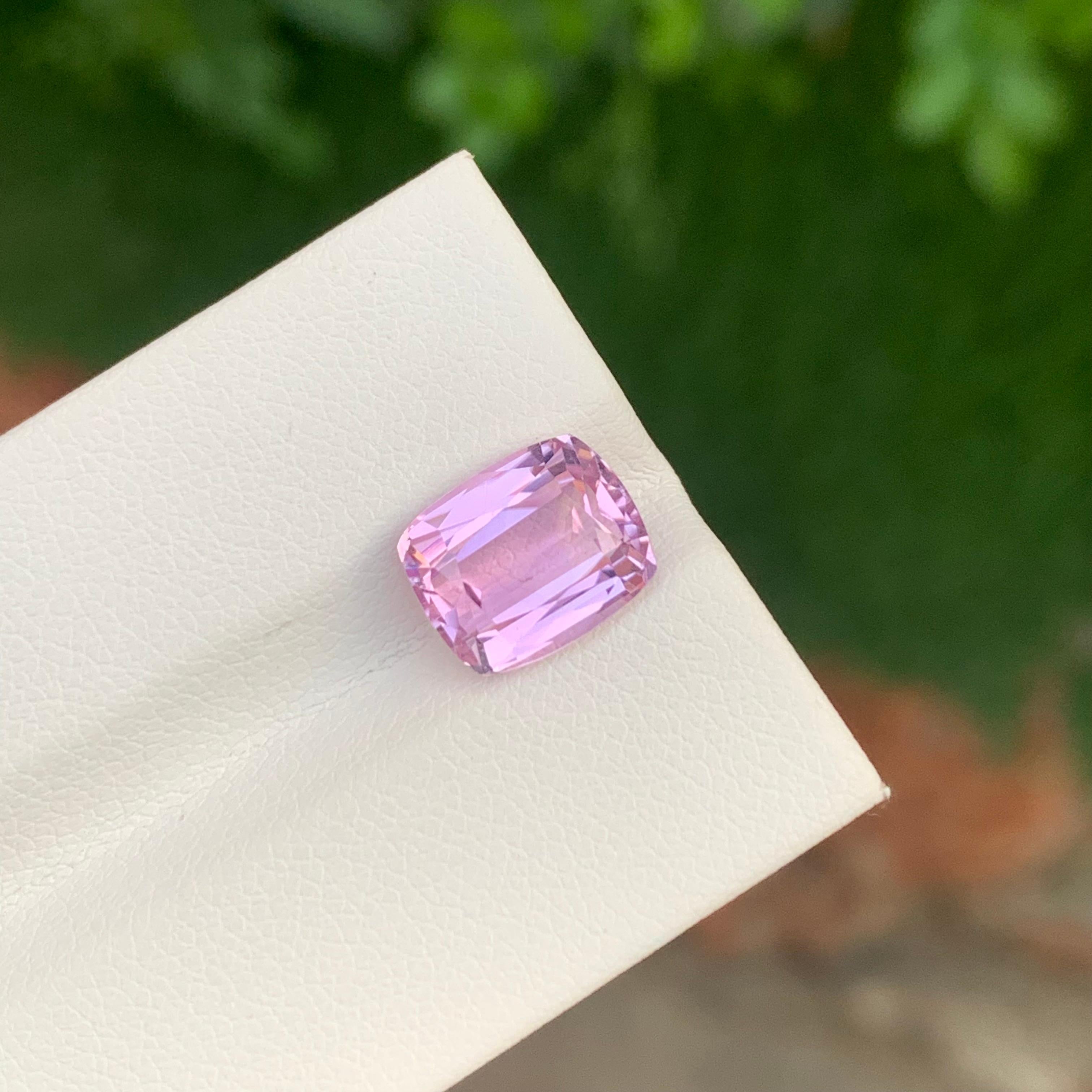 Women's or Men's 4.20 Carat Natural Loose Pink Kunzite Cushion Shape Gemstone For Ring For Sale