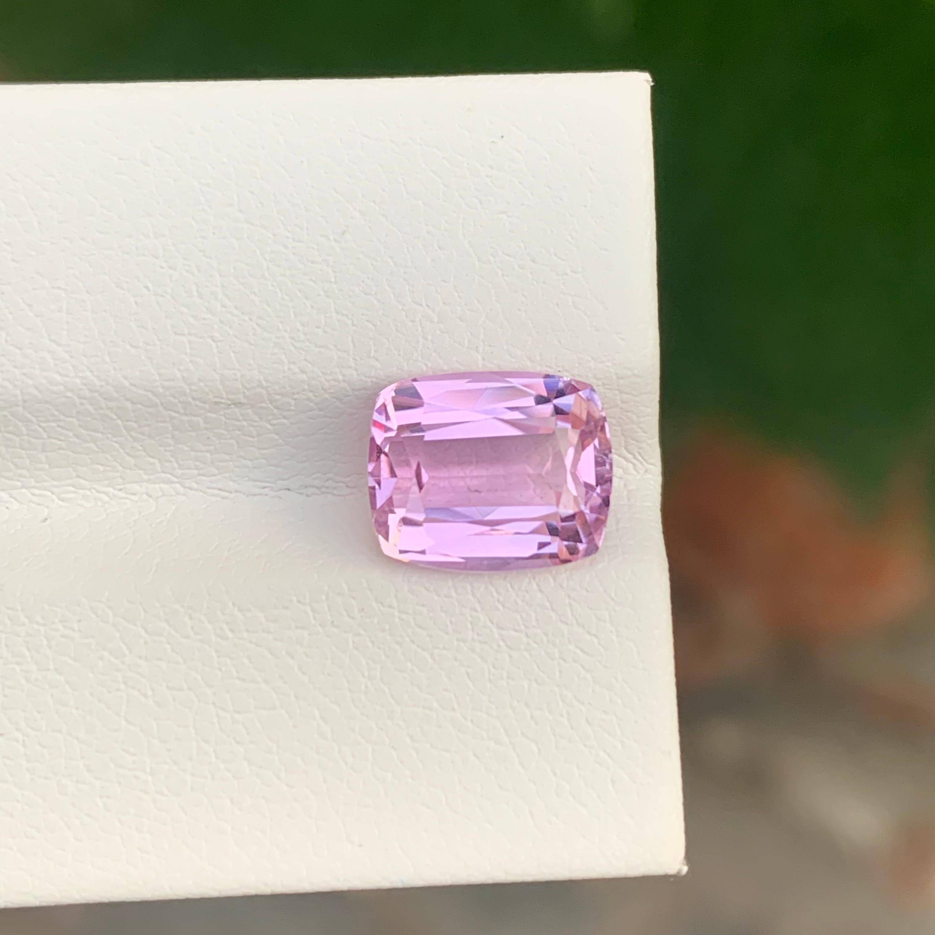 4.20 Carat Natural Loose Pink Kunzite Cushion Shape Gemstone For Ring For Sale 3