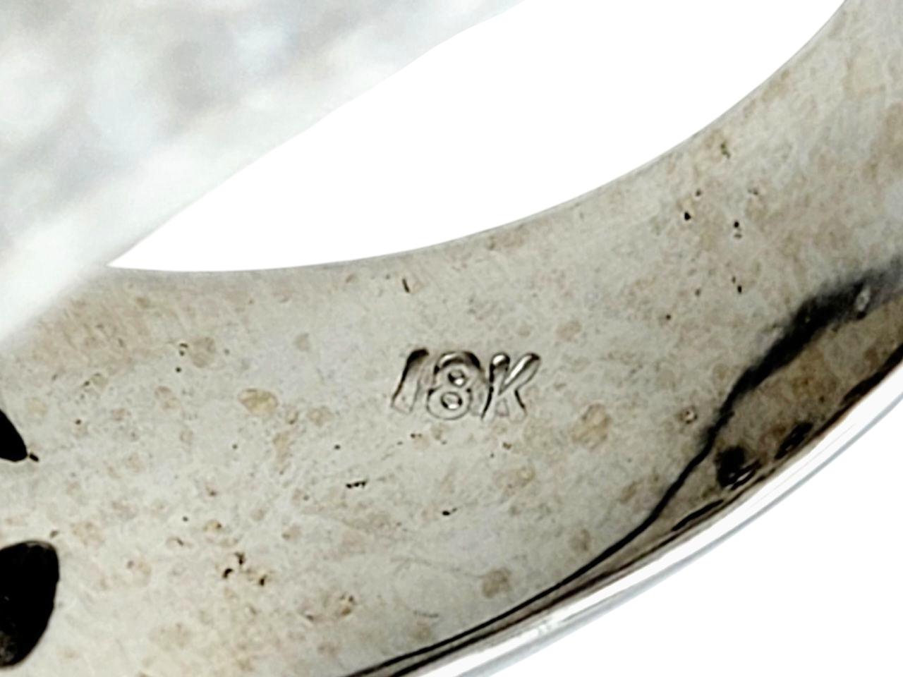 4,20 Karat insgesamt Pavé-Diamant breiter konkaver Bandring aus 18 Karat Weißgold im Angebot 1
