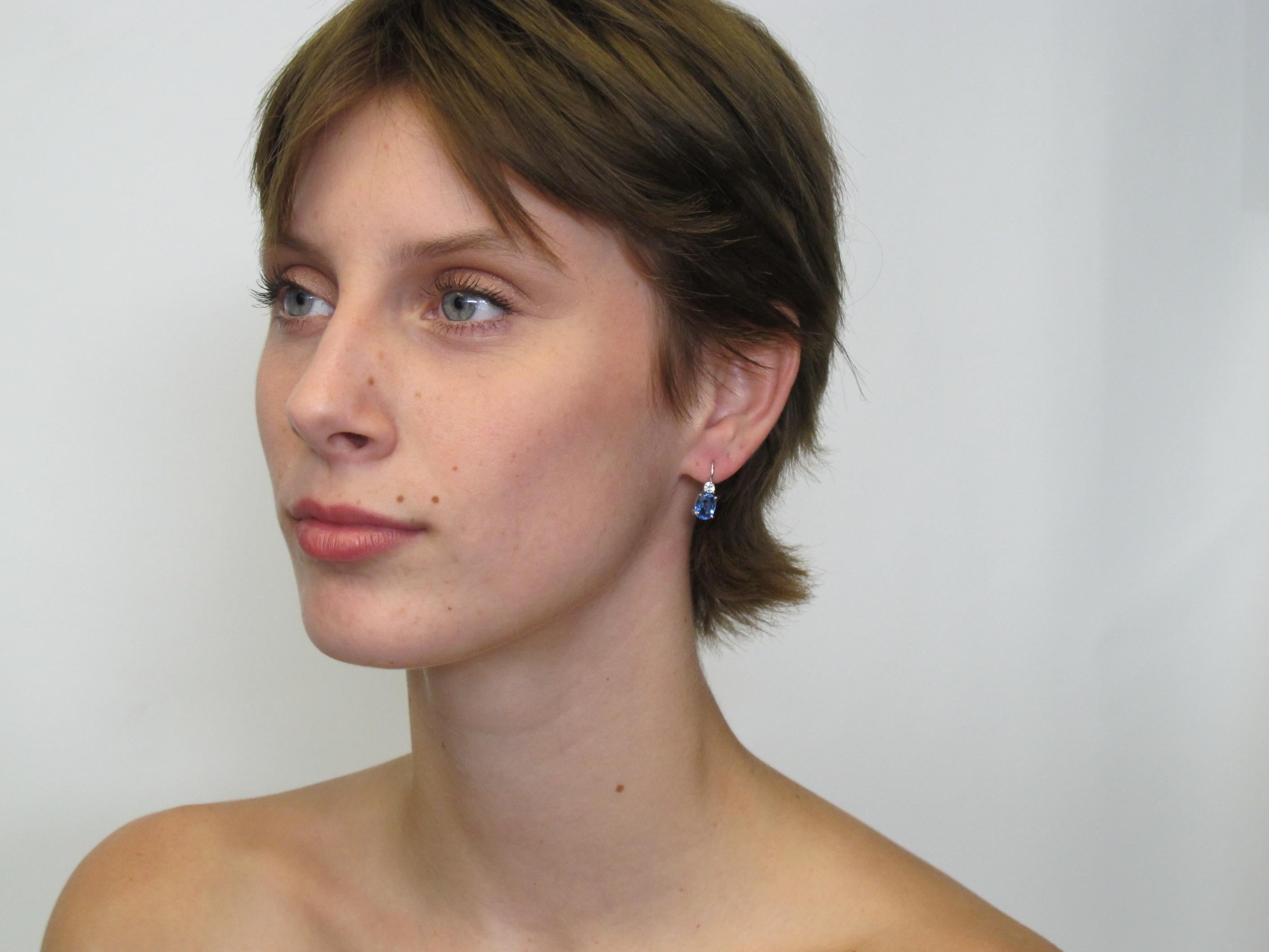 Artisan 4.20 Carat Cornflower Blue Sapphire and Diamond 18 Karat Gold Leverback Earrings