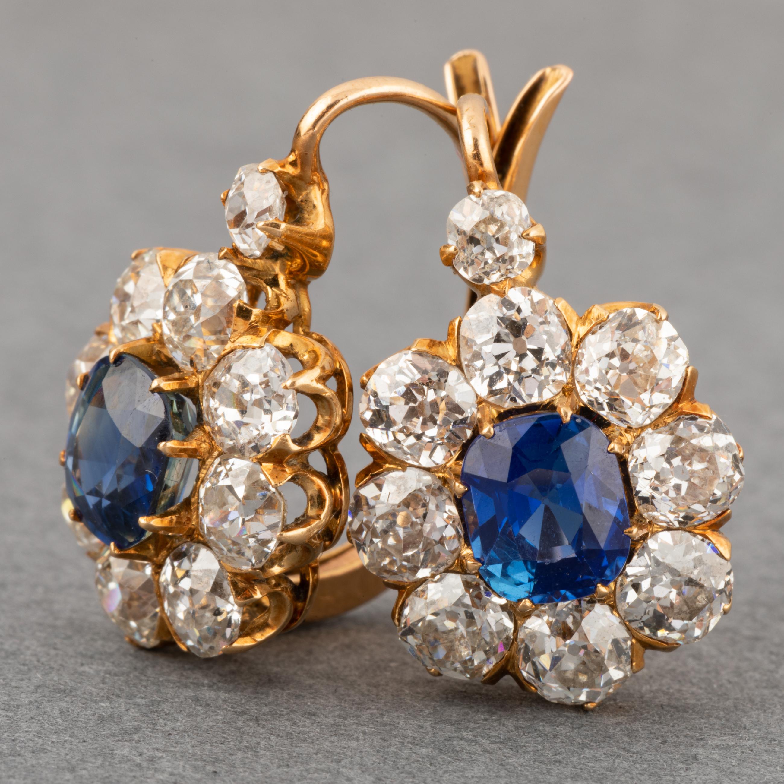 4.20 Carats Diamonds and 2.20 Carats Sapphires French Antique Earrings In Good Condition For Sale In Saint-Ouen, FR