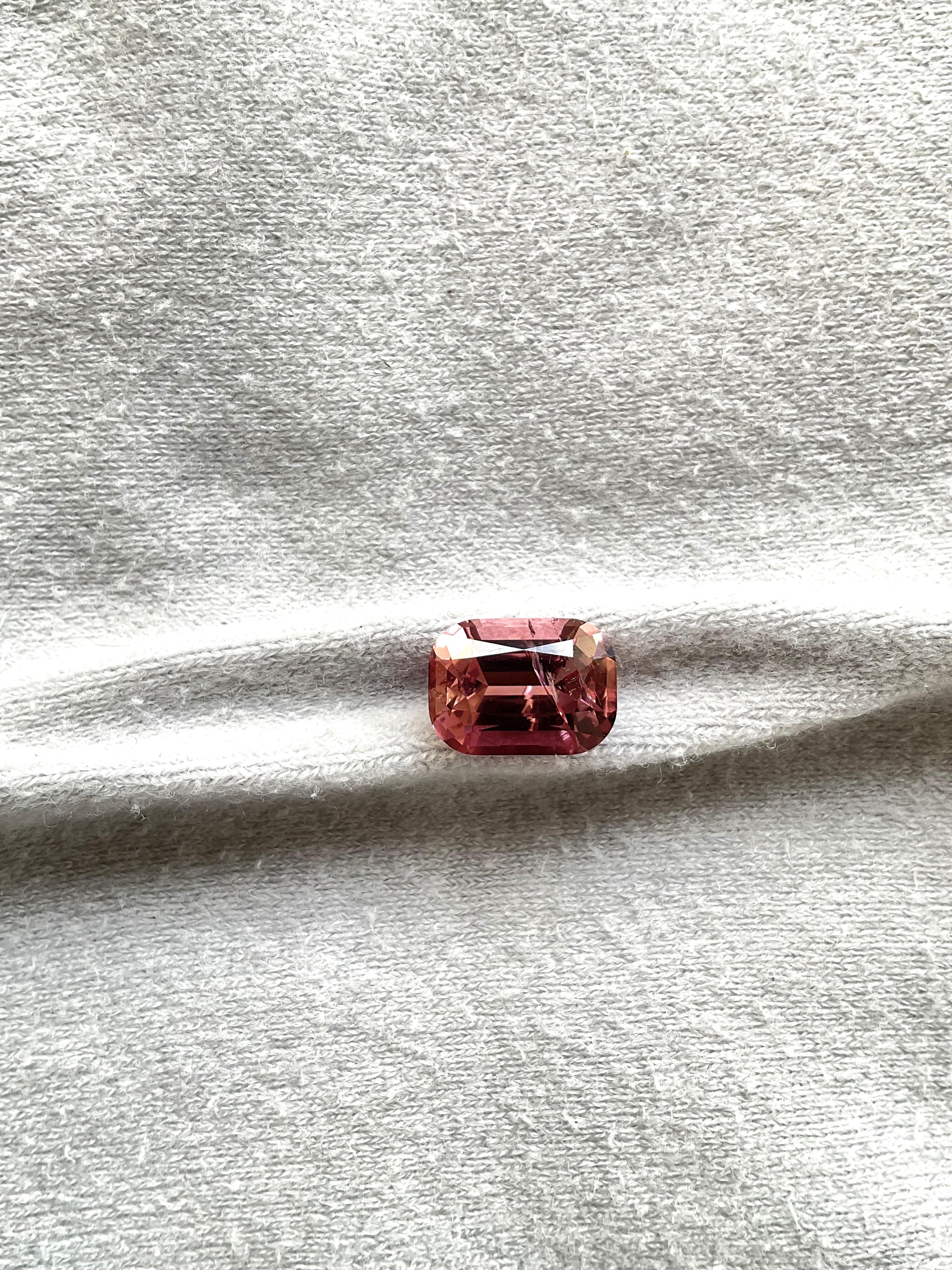 4.20 Carats Electric Pink Tourmaline Cushion Faceted Cut Stone Natural Gemstone In New Condition For Sale In Jaipur, RJ