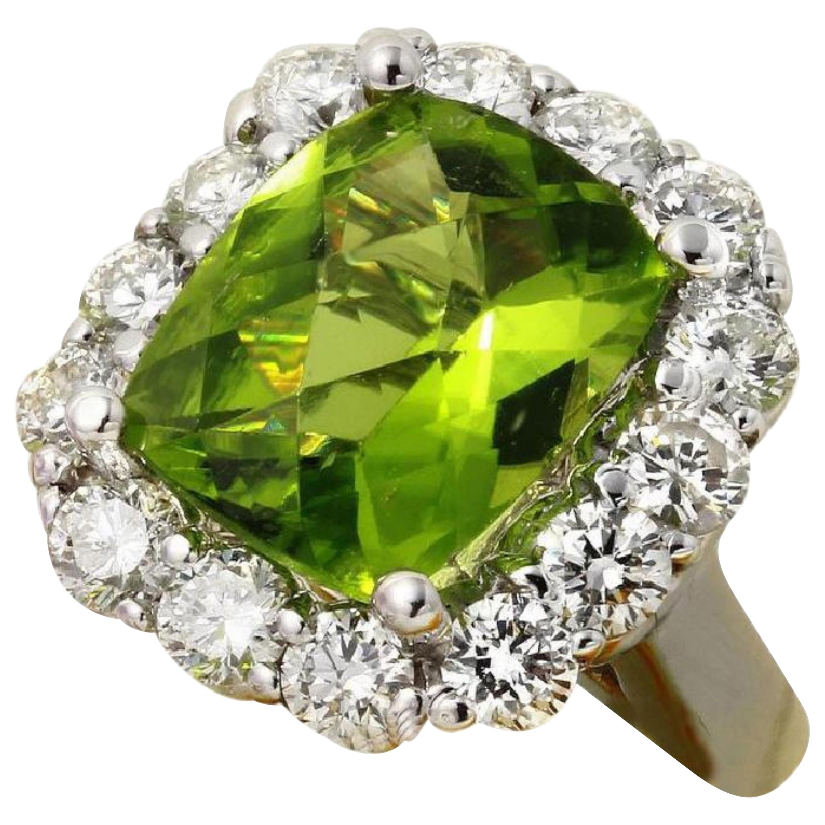 4.20 Ct Natural Very Nice Looking Peridot and Diamond 14K Solid White Gold Ring