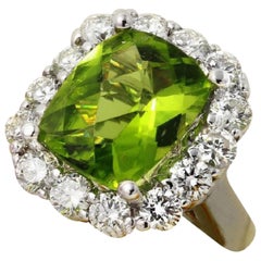 4.20 Ct Natural Very Nice Looking Peridot and Diamond 14K Solid White Gold Ring