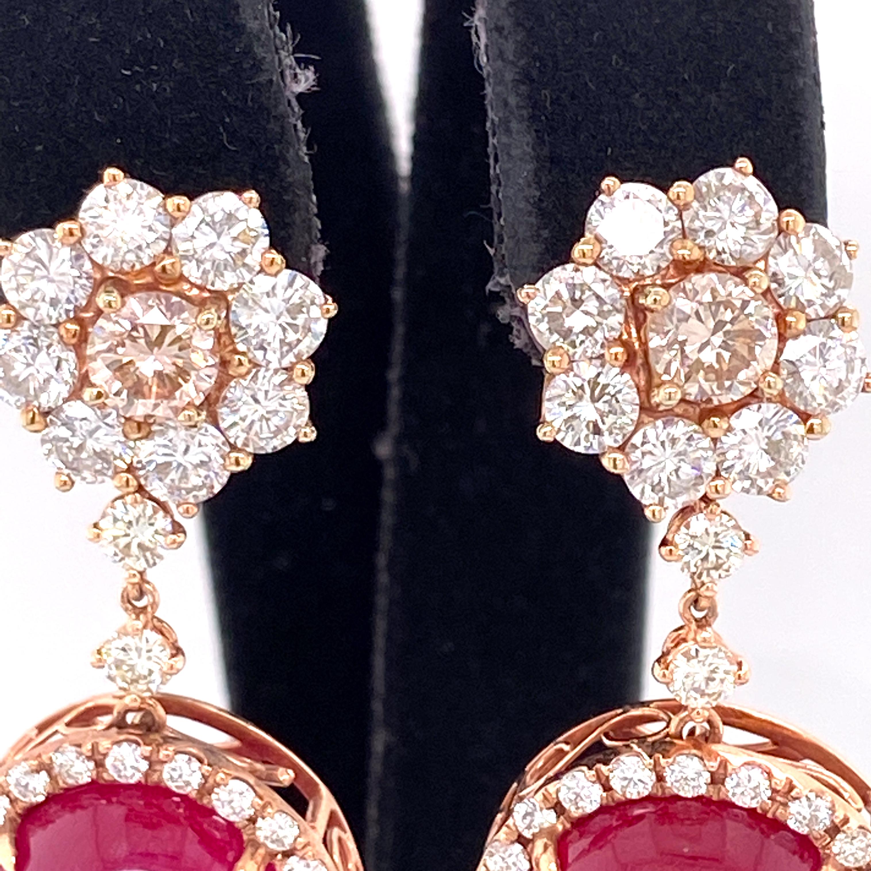 42.02 Carat Ruby Cabochon, Pink Diamond, and Diamond Briolette Gold Earrings In New Condition For Sale In Hong Kong, HK