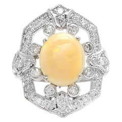 Bague en or blanc massif 14 carats avec opale australienne naturelle de 4,20 carats et diamants