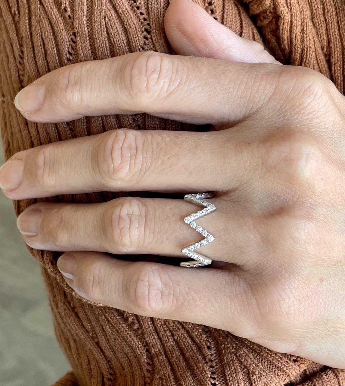 4.20tcw Diamant Zickzack Trio Stapelbare Ringe in 18k Gelb-, Weiß- und Roségold 2
