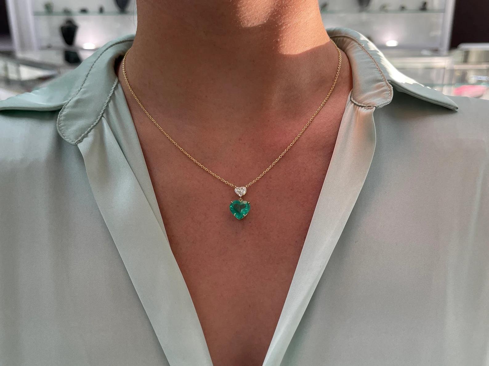 heart emerald necklace