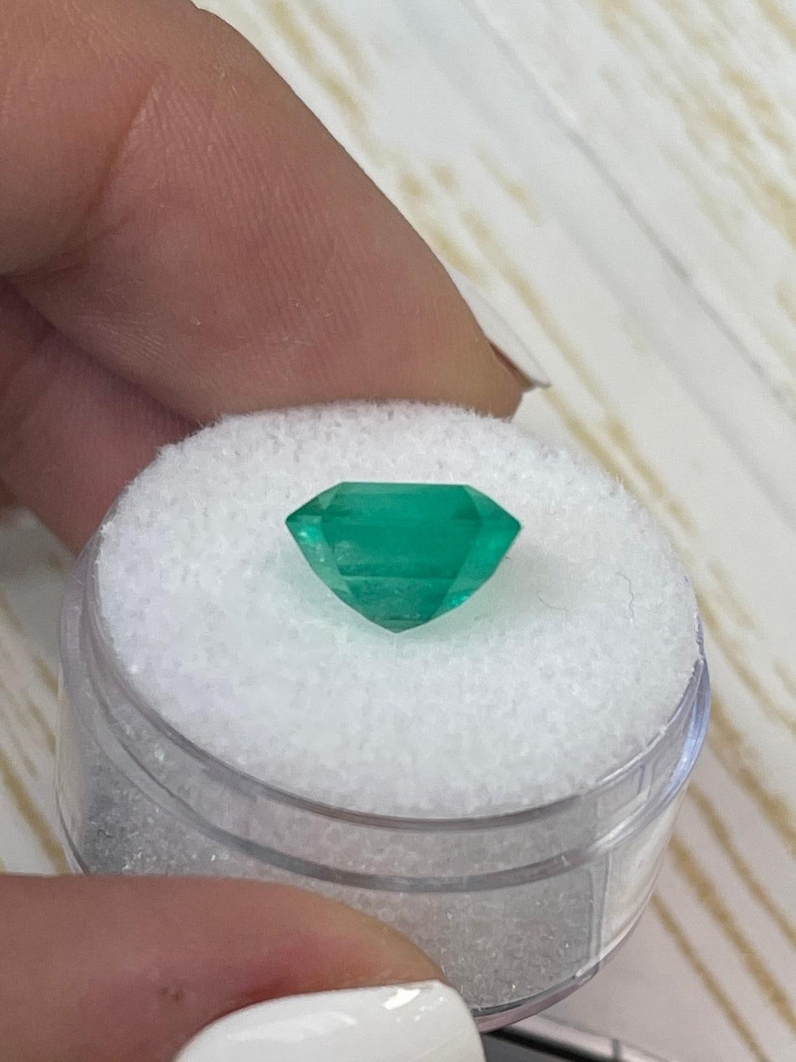 4.21 Carat Chunky Cut Yellowish Green Colombian Emerald - Genuine May Birthstone In New Condition For Sale In Jupiter, FL