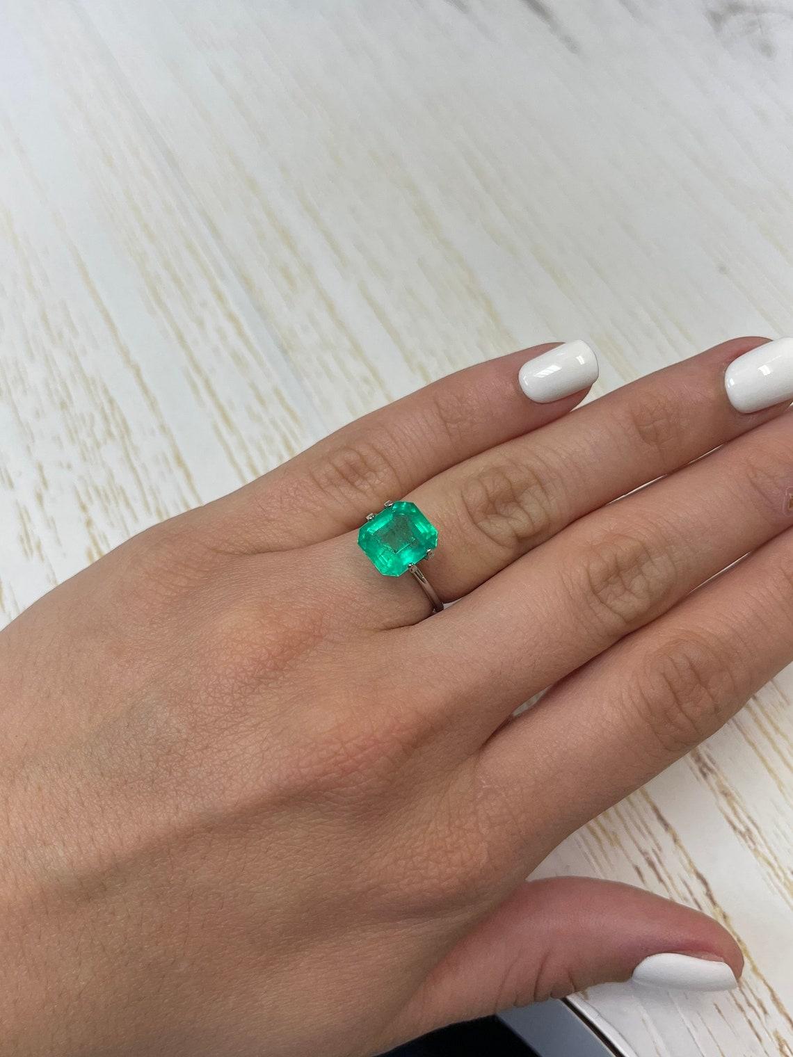 4.21 Carat Chunky Cut Yellowish Green Colombian Emerald - Genuine May Birthstone For Sale 1