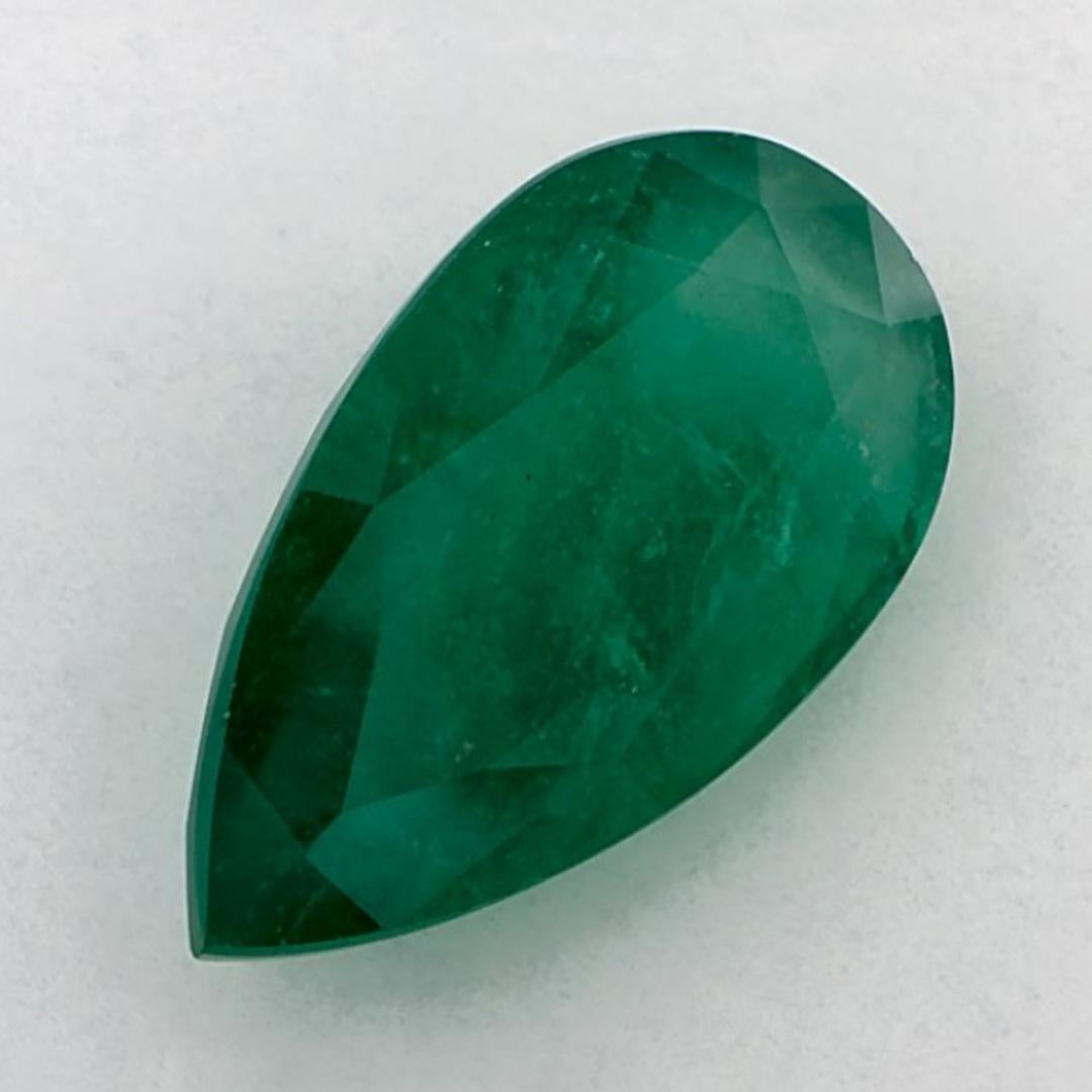 Taille poire 4.21 Ct Emerald Pear Loose Gemstone en vente