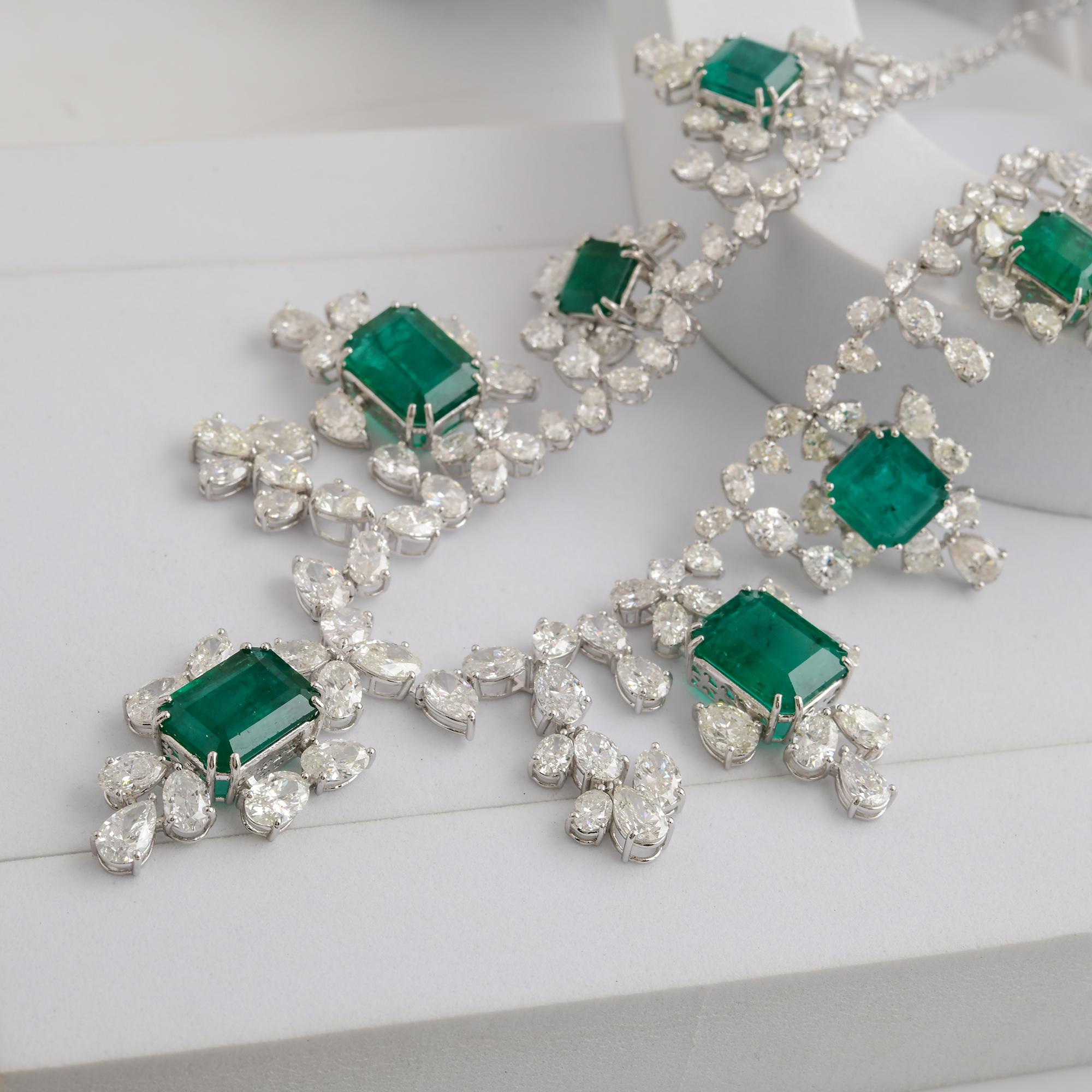 42.18ctw Zambian Emerald 50.04cts Diamond Wedding Drop Necklace 18k White Gold In New Condition For Sale In Diera, Dubai