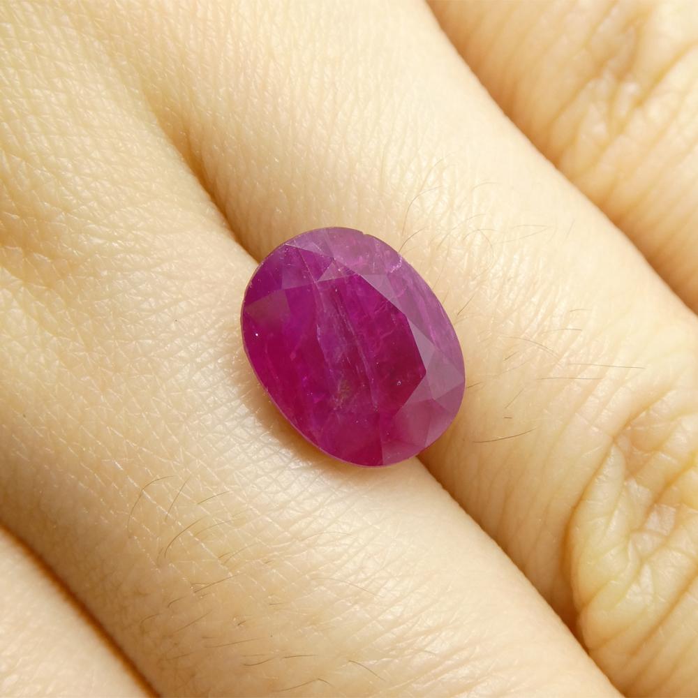 Women's or Men's 4.21ct Oval Red Ruby from Vietnam For Sale