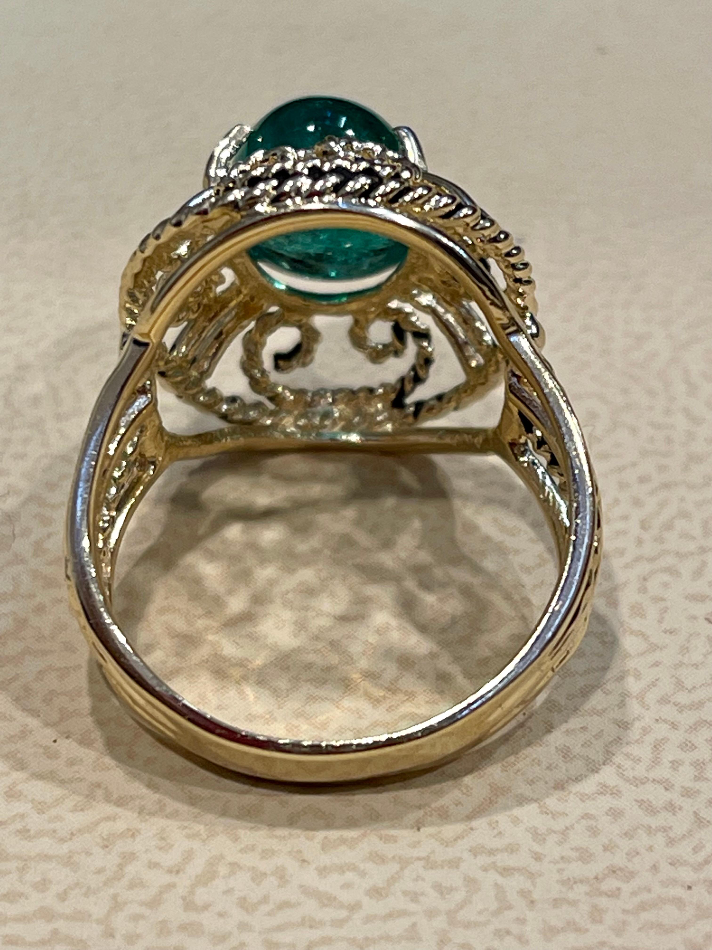 Smaragd-Cabochon-Cocktailring aus 14 Karat Gelbgold mit 4,22 Karat, Vintage 5