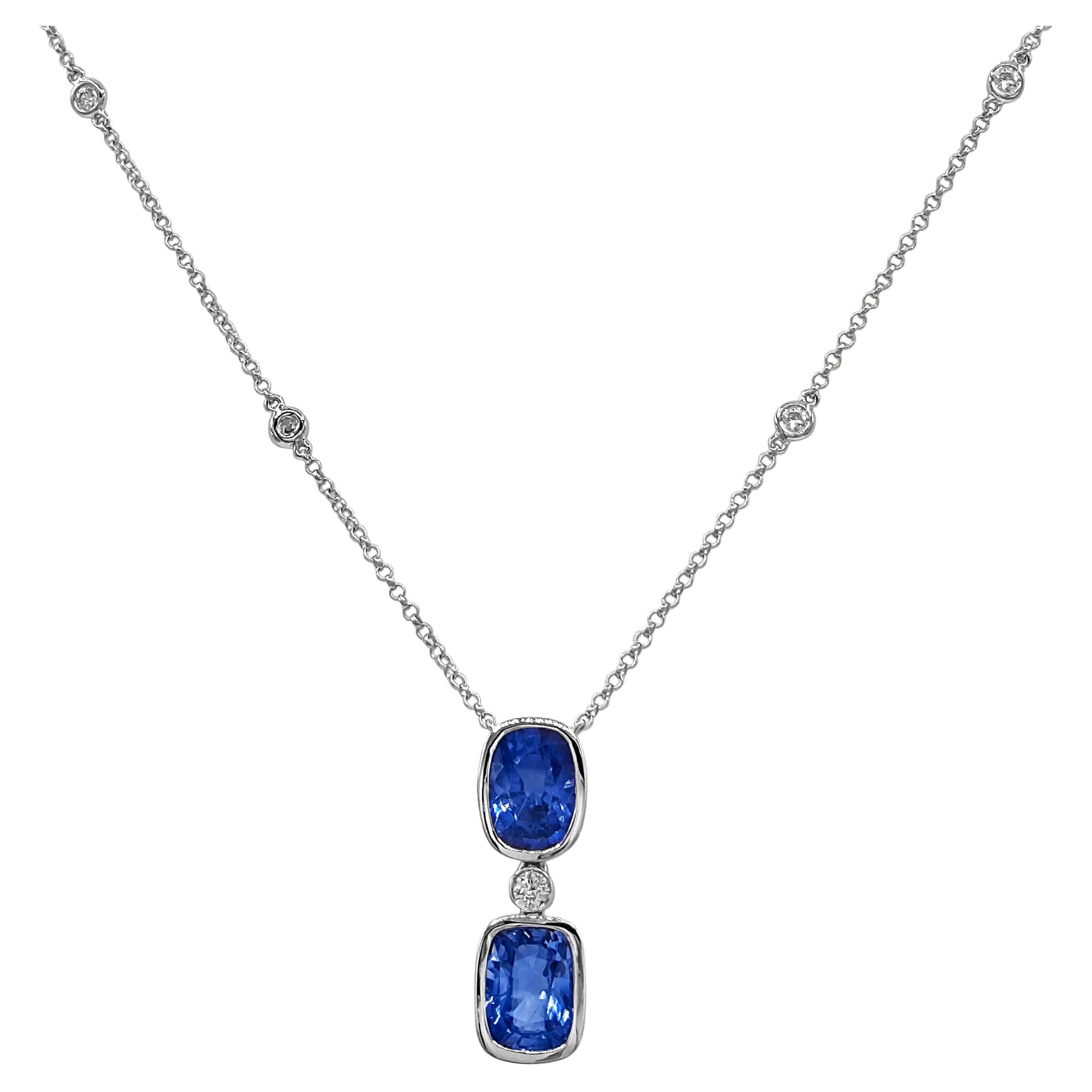 4.22 Carats Sapphire and White Diamond White Gold Necklace