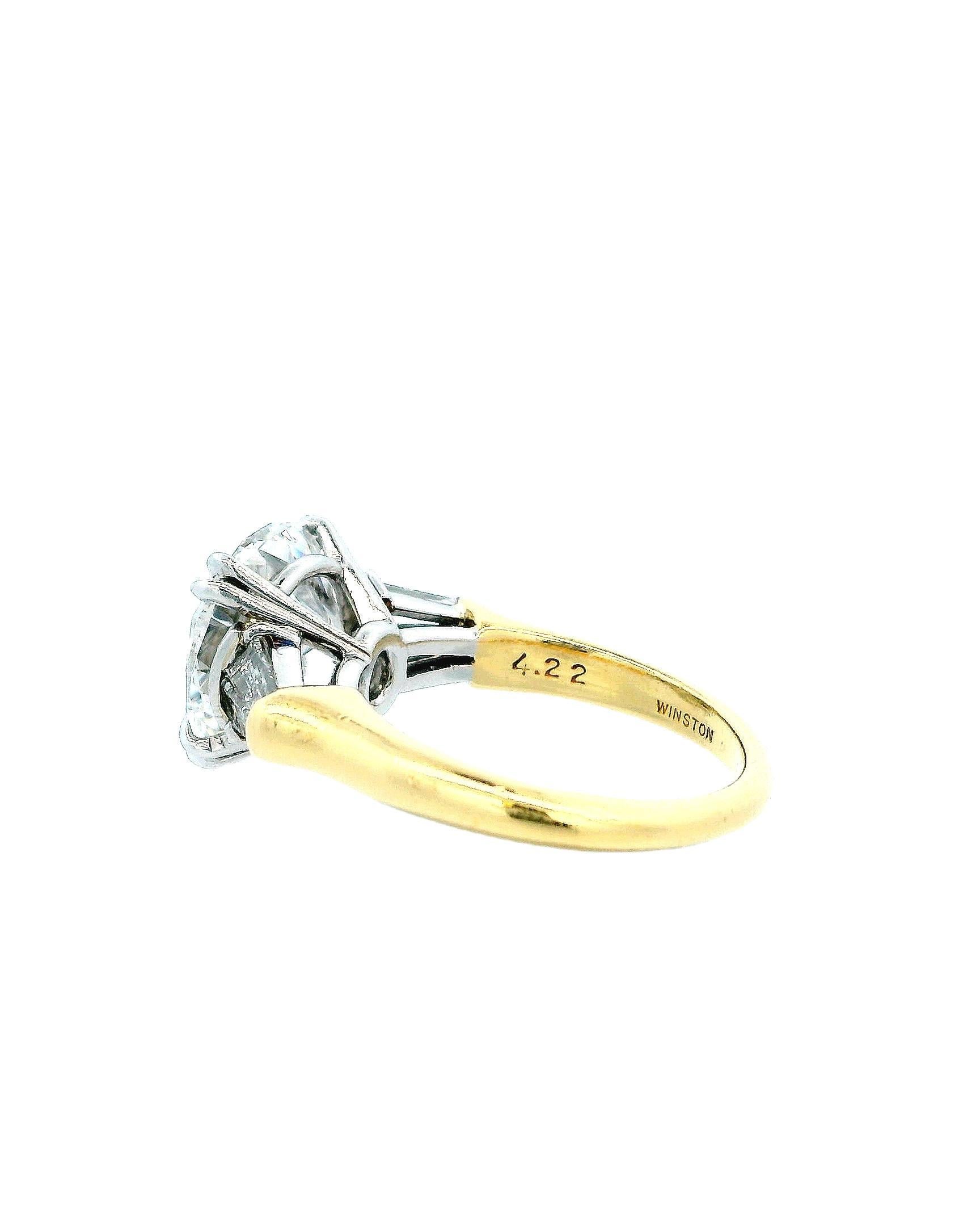 Round Cut 4.22 Carats Vs2 Diamond Platinum & 18K Gold Ring By Harry Winston Papers For Sale