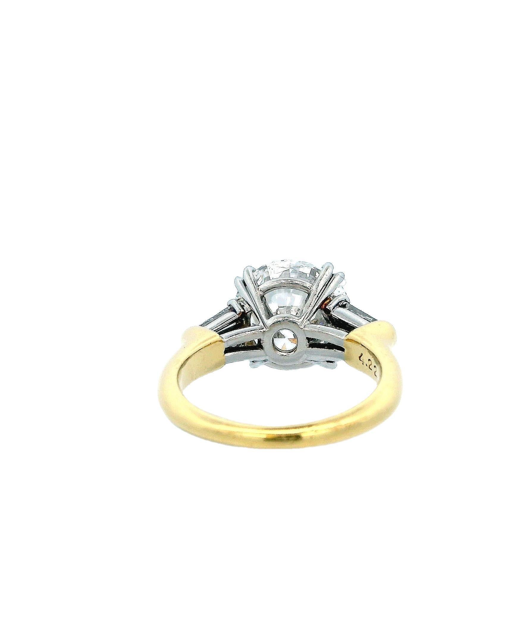4.22 Carats Vs2 Diamond Platinum & 18K Gold Ring By Harry Winston Papers For Sale 1