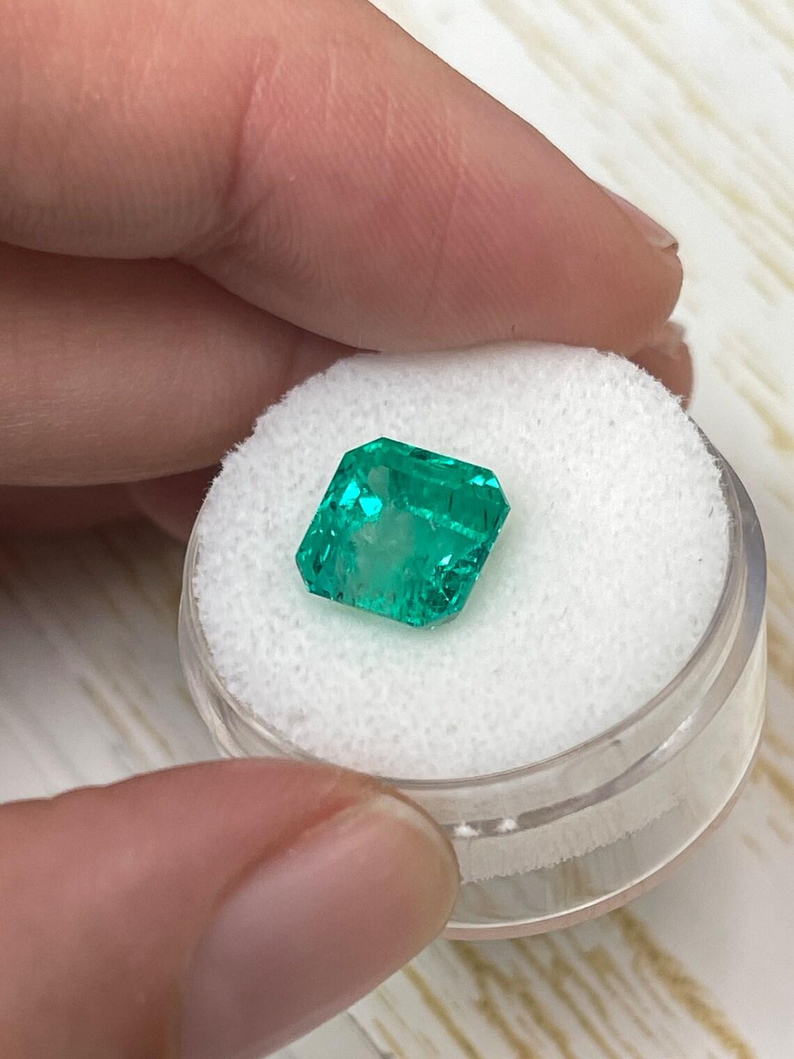 4.22ct Vivid Muzo Green Colombian Emerald 9x9mm Asscher Cut Genuine May In New Condition For Sale In Jupiter, FL