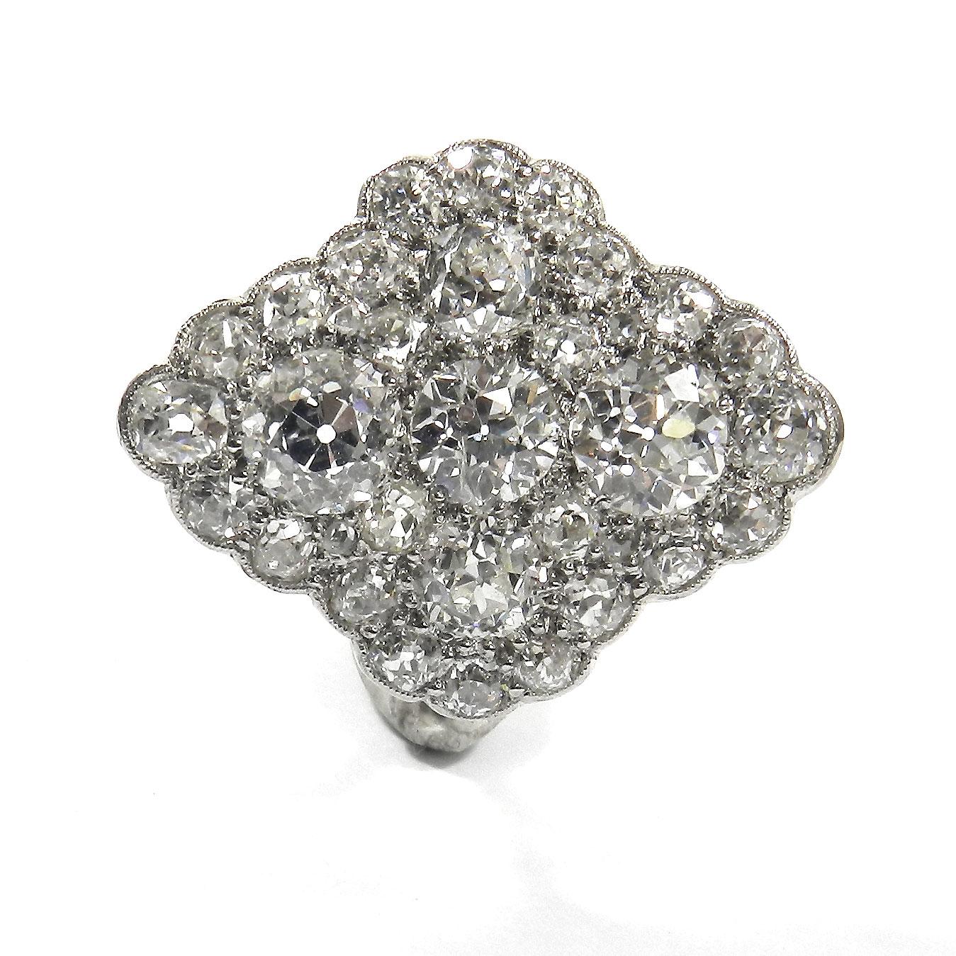 Women's 4.23 Carat Diamond Platinum Art Deco Ring, circa 1920 For Sale