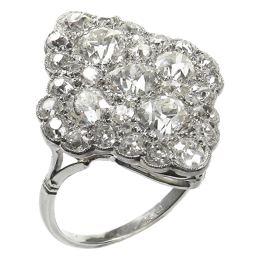 4,23 Karat Diamant Platin Art Deco Ring, um 1920