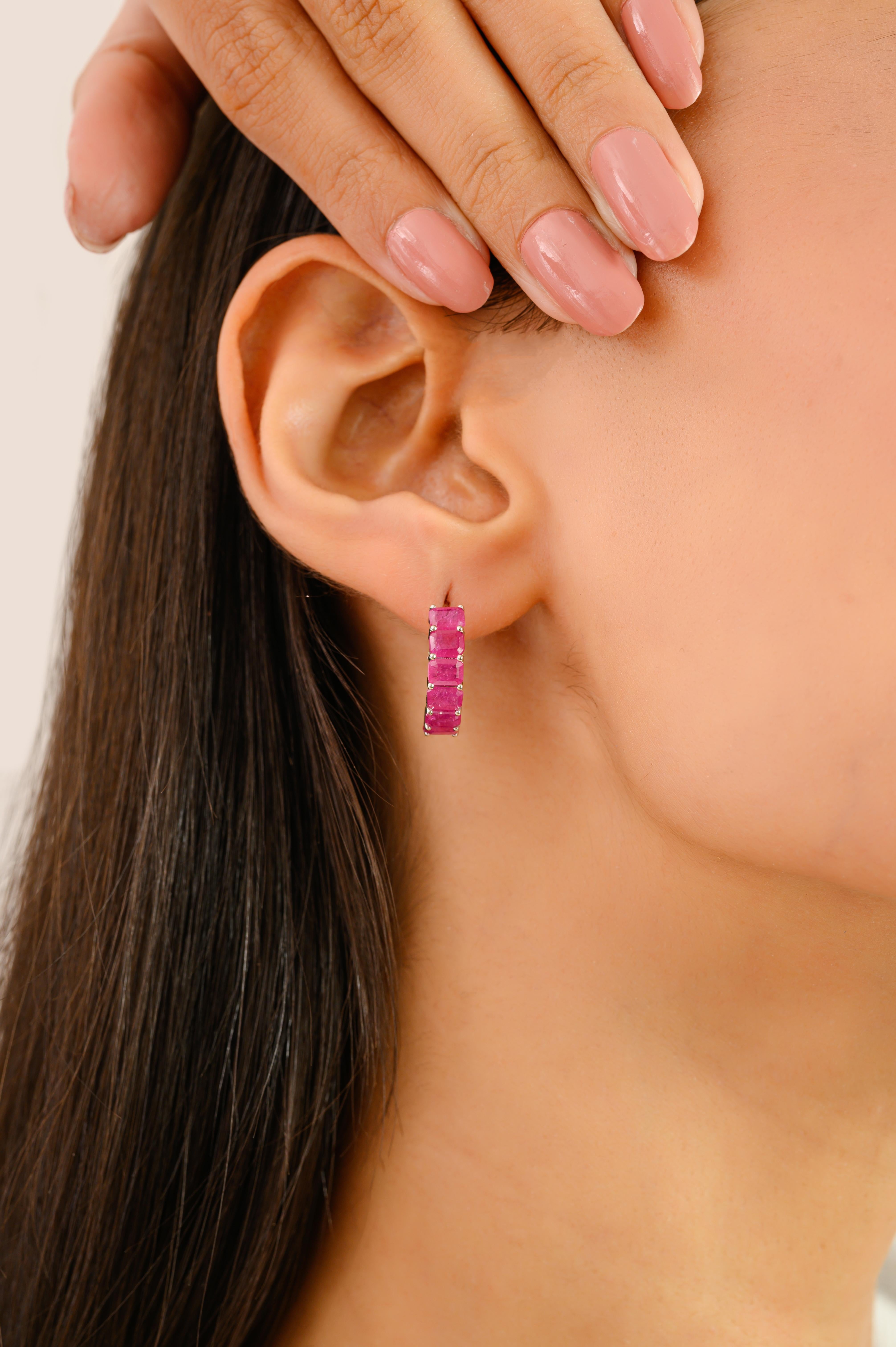 4,23 Carat Octagon Cut Ruby Hoop Earrings in 14k Solid White Gold Feiner Schmuck (Achteckschliff) im Angebot
