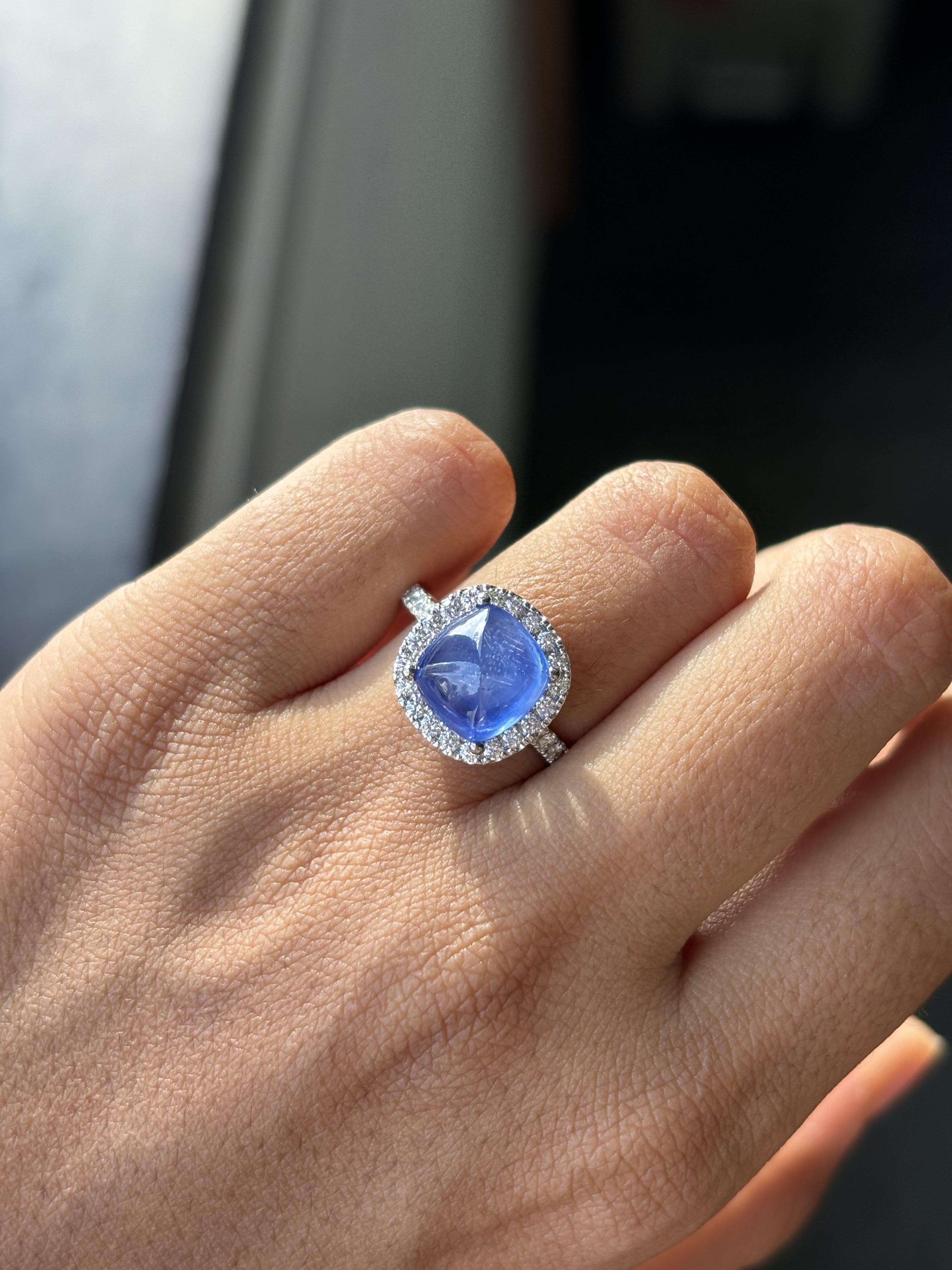 4.23 Carat Sugarloaf Ceylon Sapphire Ring with Halo Diamonds in 14K White Gold For Sale 5