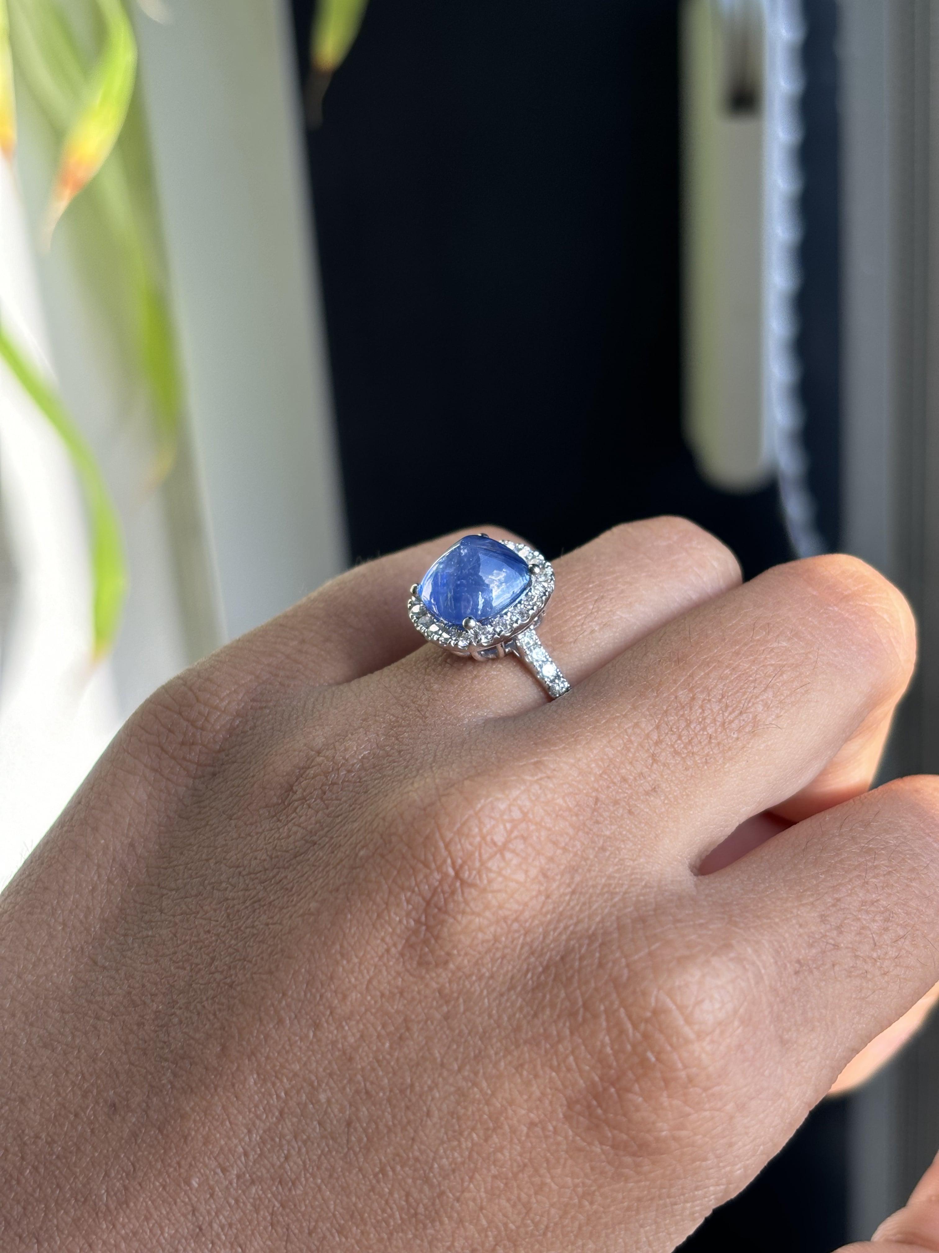 4.23 Carat Sugarloaf Ceylon Sapphire Ring with Halo Diamonds in 14K White Gold For Sale 6