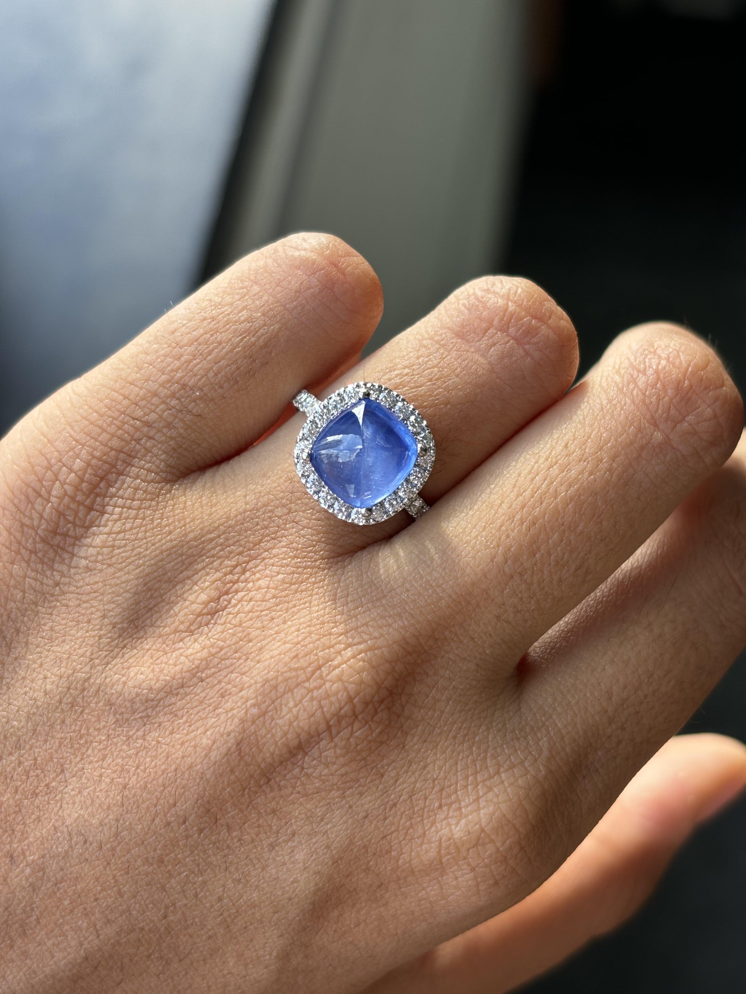4.23 Carat Sugarloaf Ceylon Sapphire Ring with Halo Diamonds in 14K White Gold For Sale 3