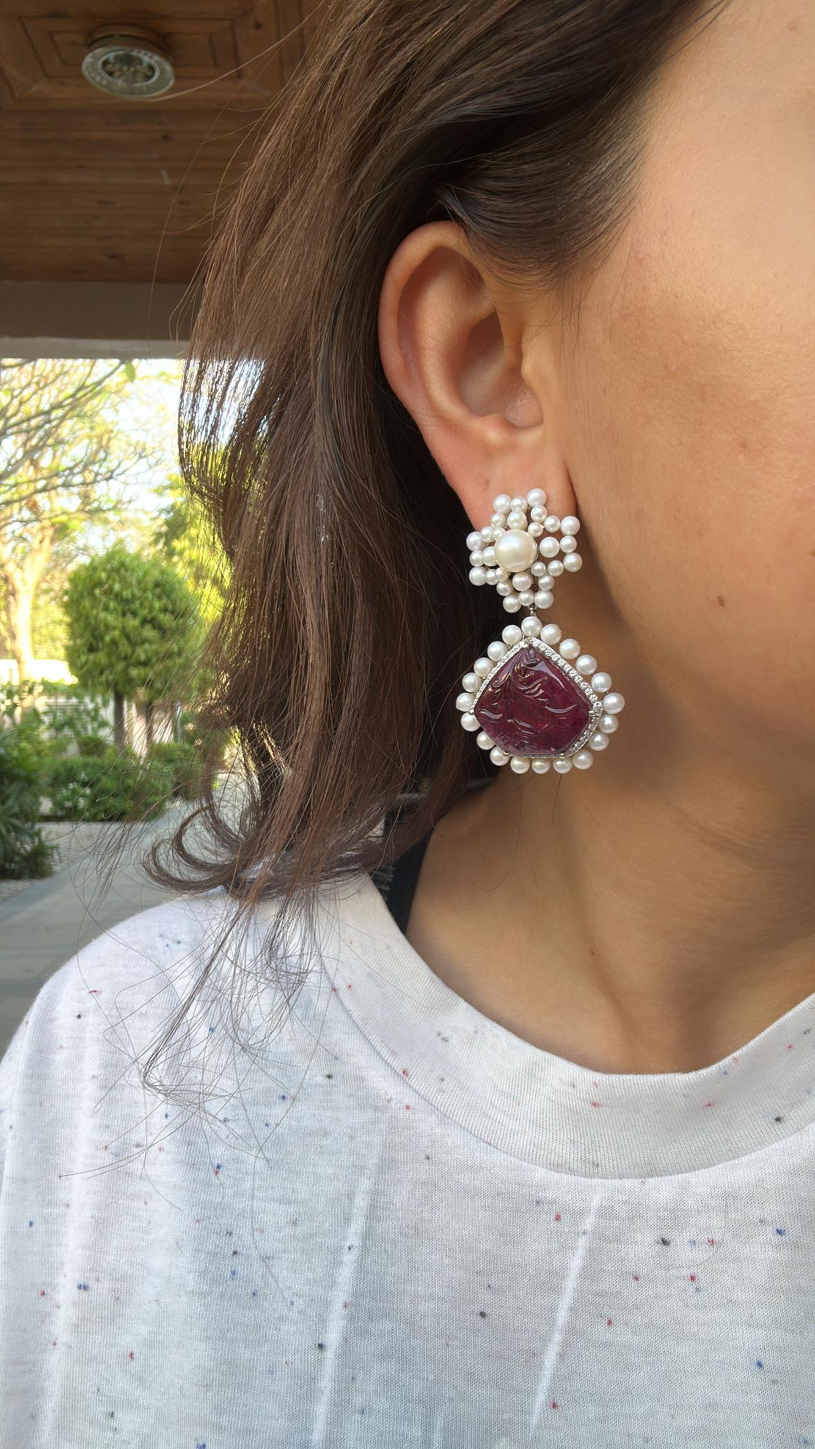 42.31 carats, carved Tourmaline, Freshwater Pearls & Diamonds Chandelier Earring For Sale 4