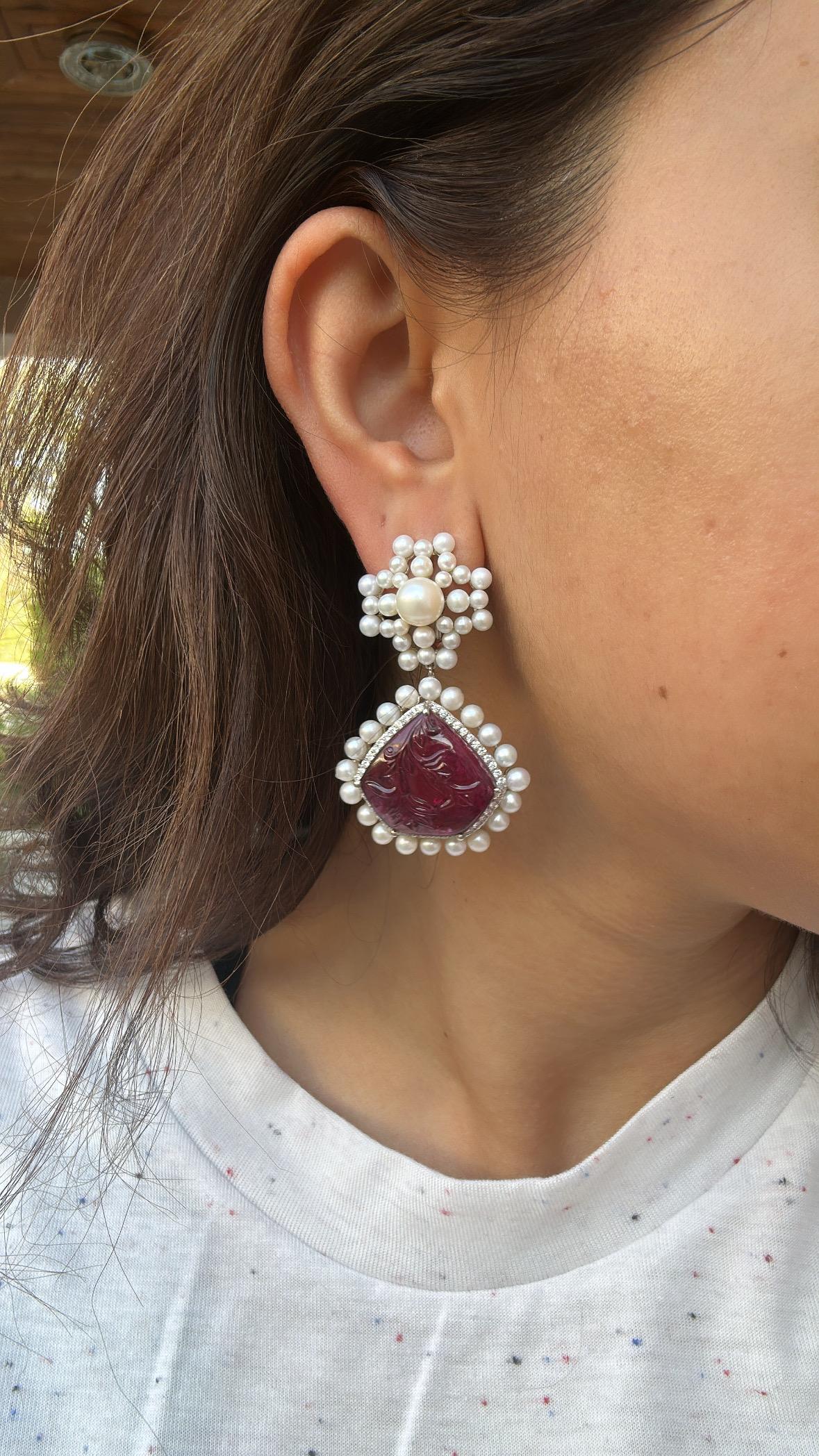 42.31 carats, carved Tourmaline, Freshwater Pearls & Diamonds Chandelier Earring For Sale 3