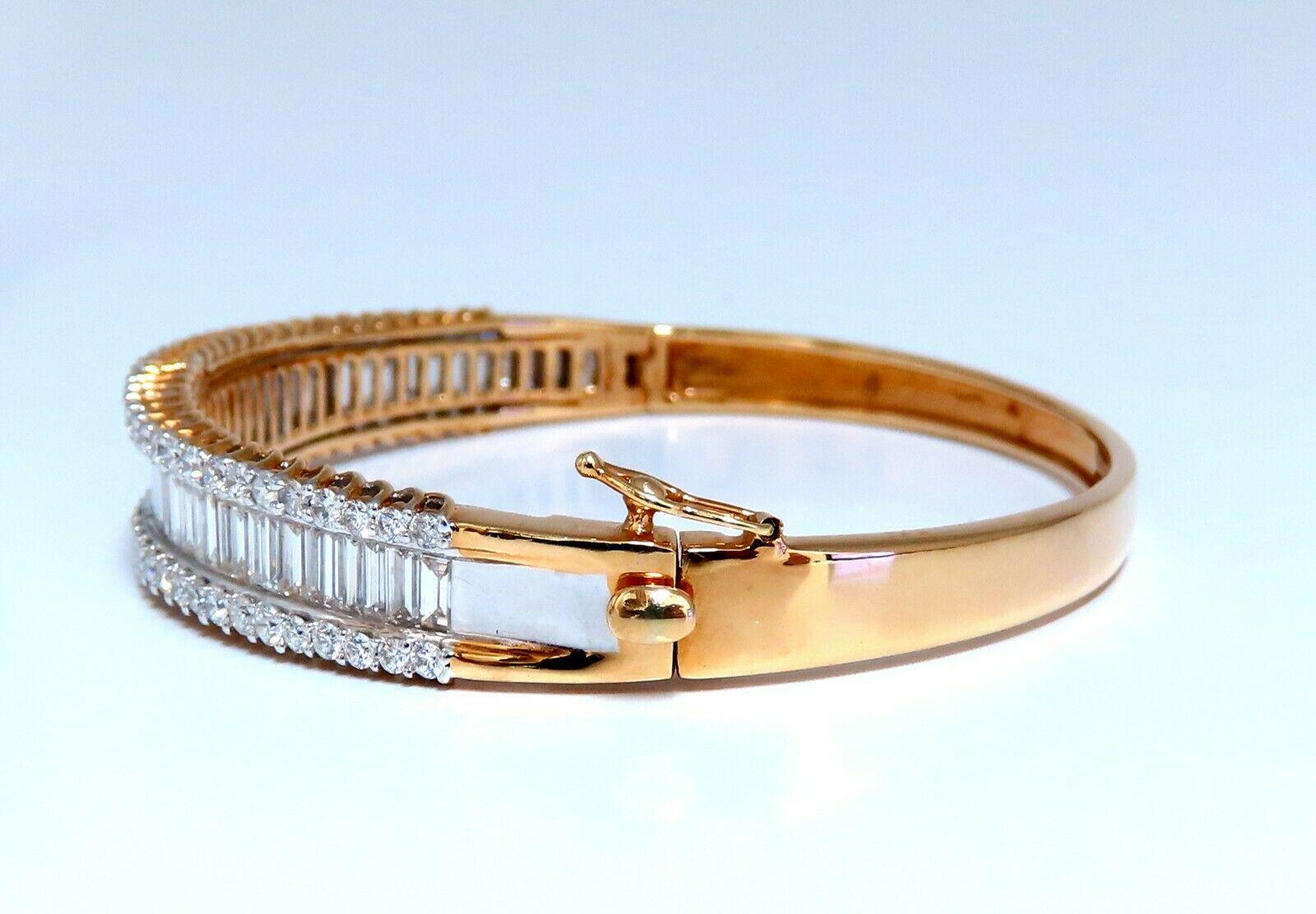 Bracelet à trois rangées de diamants taille baguette et ronde de 4,23 carats en or 14 carats en vente 3