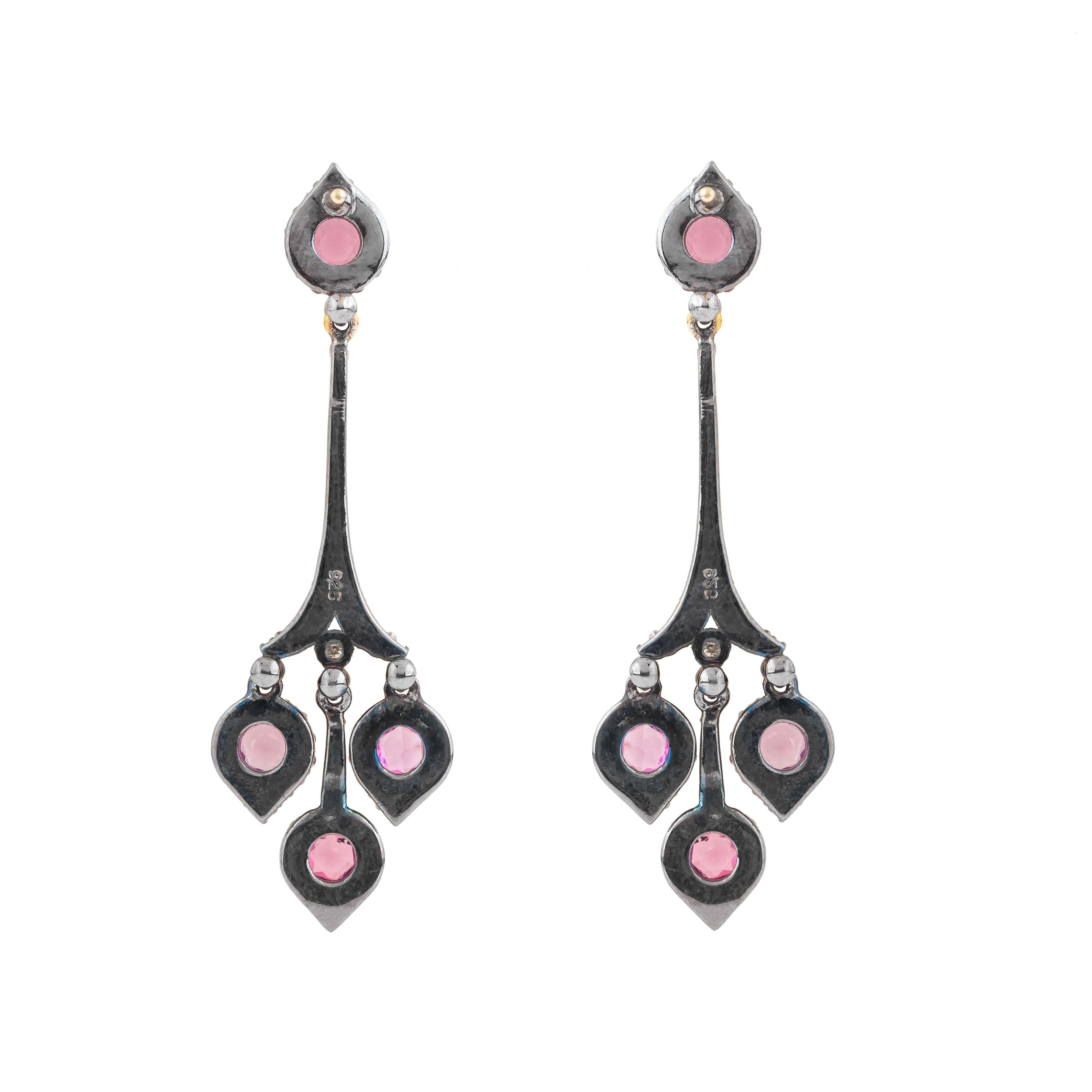 4.24 Carat Diamond and Pink Sapphire Drop Earrings In New Condition For Sale In Jaipur, IN