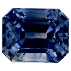 Pierre précieuse taille octogonale saphir bleu 4.24 carat