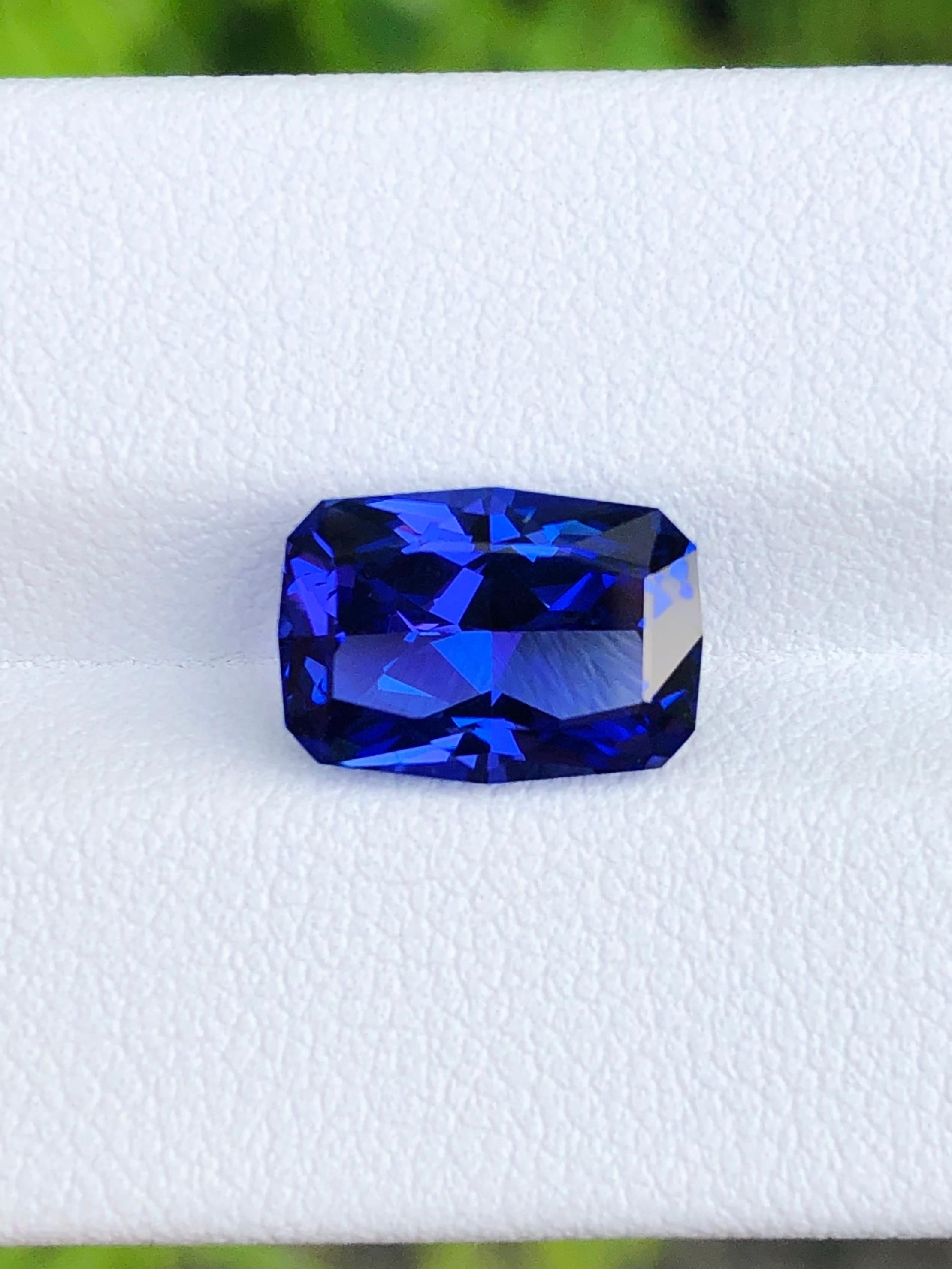 4.24 Ct Natural Tanzanite Royal Blue color Gemstone Perfect cut clean clarity For Sale 5