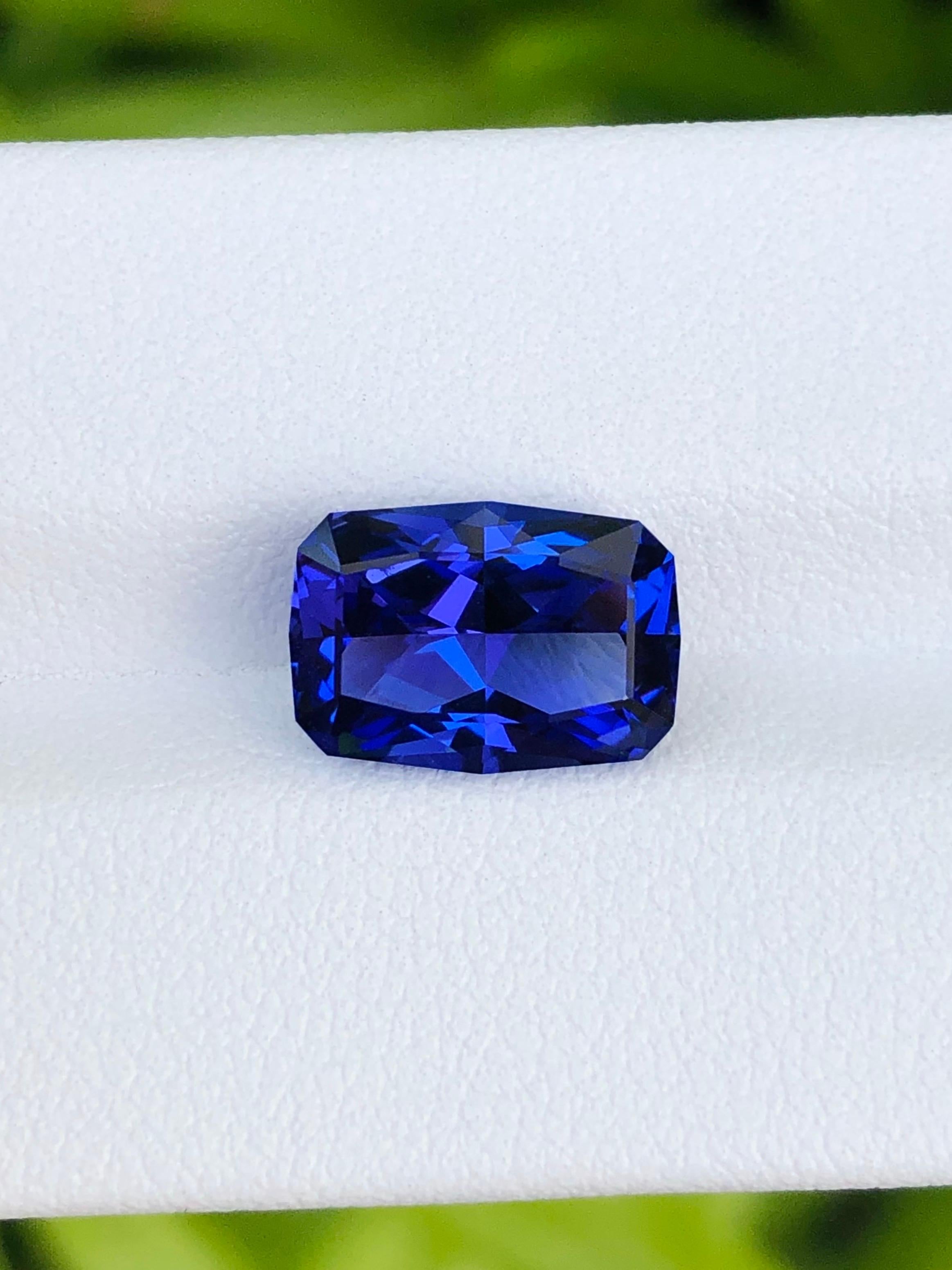 4.24 Ct Natural Tanzanite Royal Blue color Gemstone Perfect cut clean clarity For Sale 7