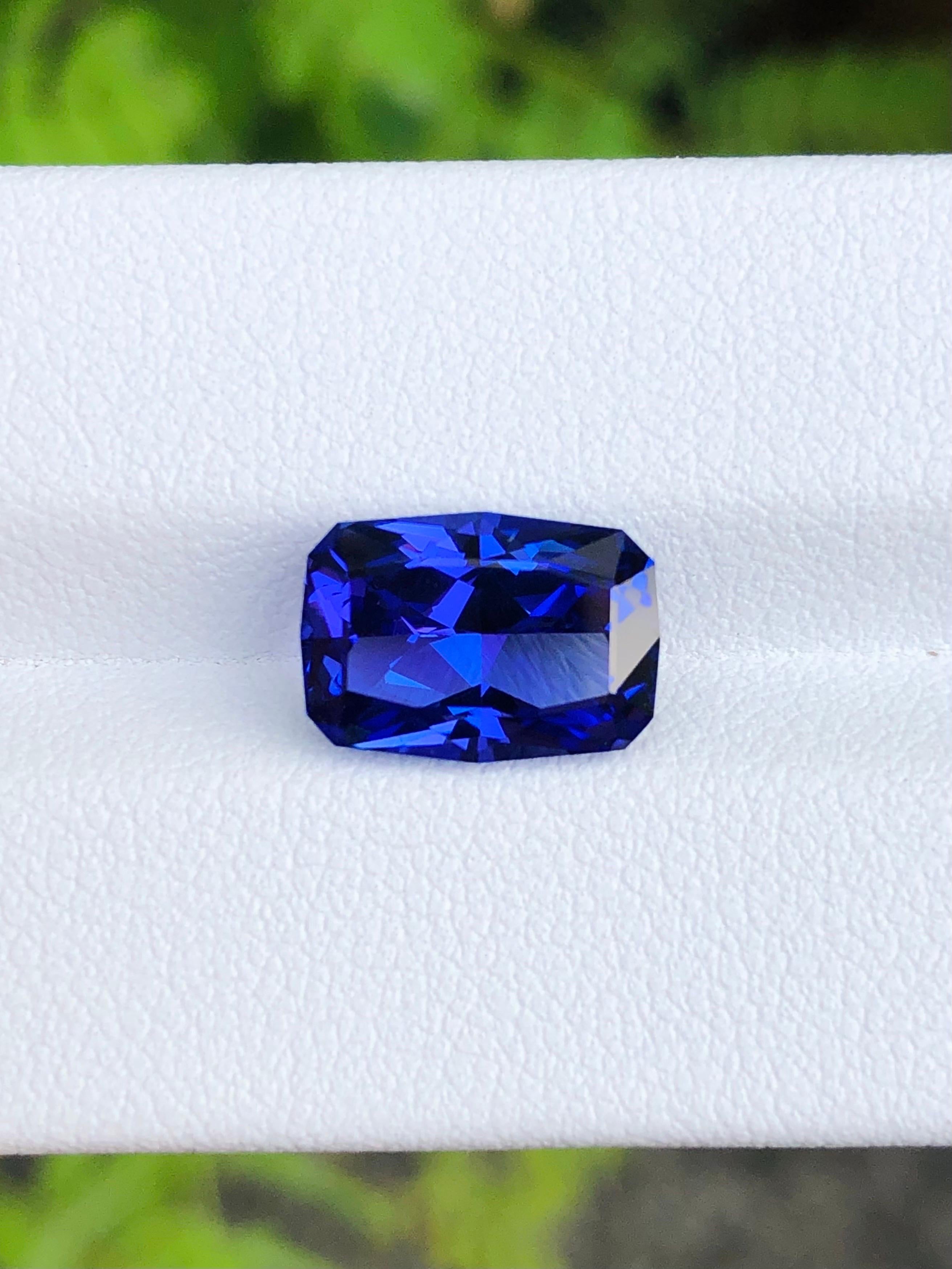 4,24 Karat Natürlicher Tansanit Königsblau Farbe Edelstein Perfekter Schliff saubere Klarheit im Zustand „Neu“ im Angebot in bangkok, TH