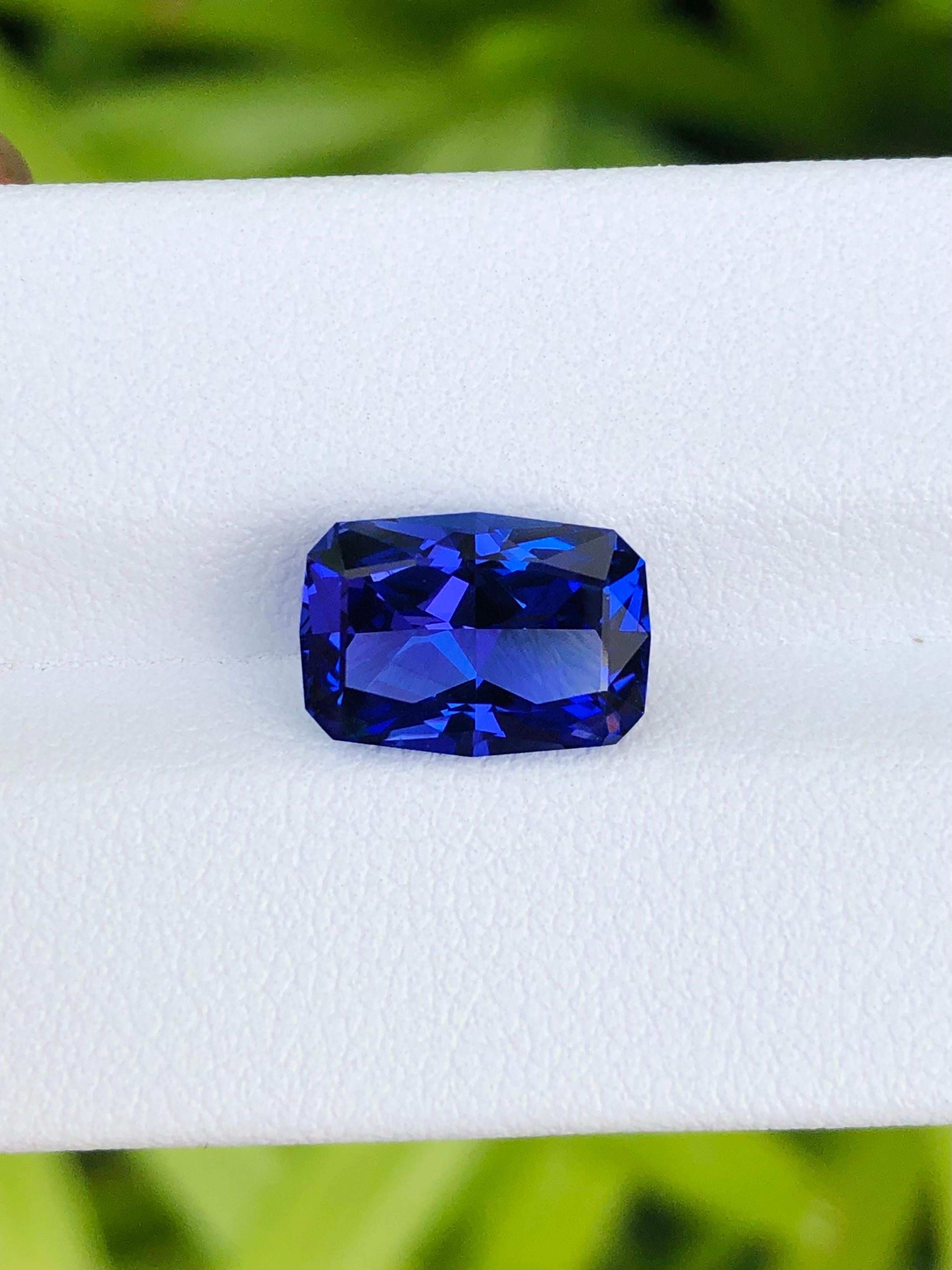 4,24 Karat Natürlicher Tansanit Königsblau Farbe Edelstein Perfekter Schliff saubere Klarheit im Angebot 1