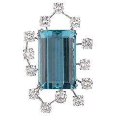 42.41 Carat Aquamarine and 6.5 Carat Diamonds Brooch