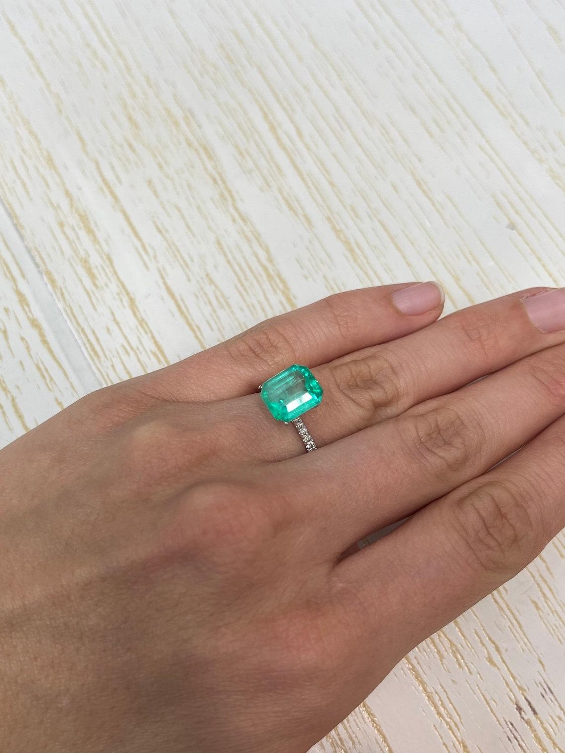 4.24ct Bluish Green Colombian Emerald 10.6x9mm Classic Cut Genuine May Birthston For Sale 3