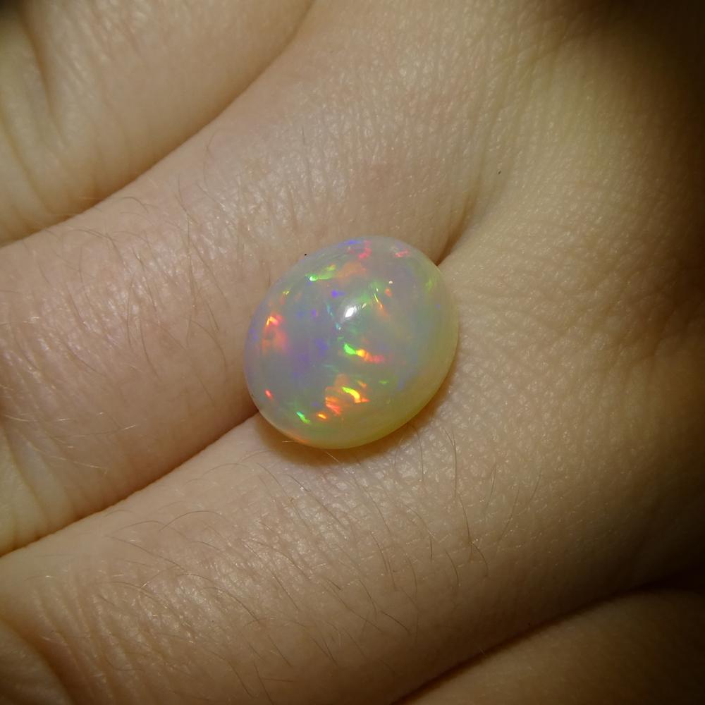 4,24 Karat Oval Cabochon Weißer Welo-Opal aus Äthiopien für Damen oder Herren im Angebot