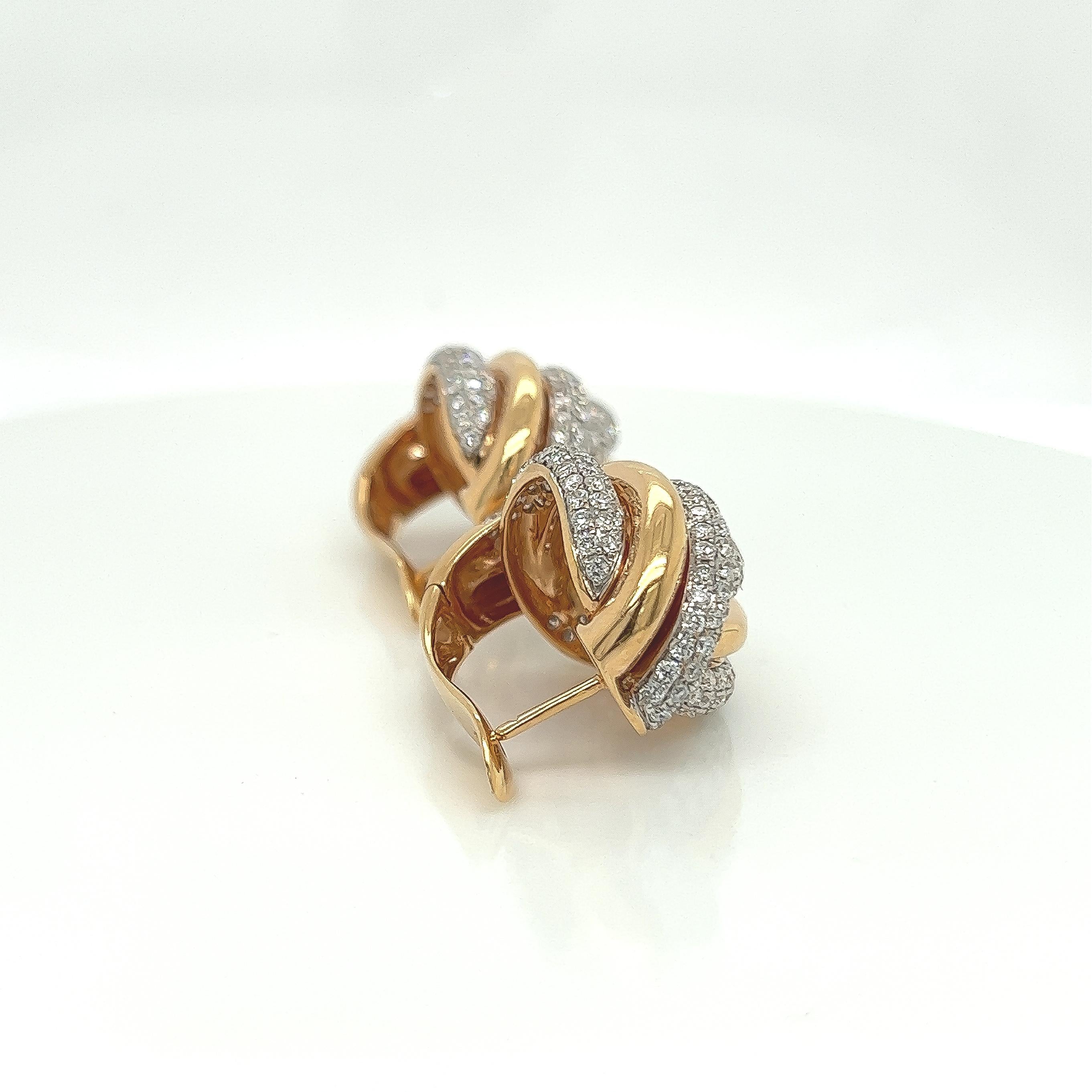 Boucles d'oreilles en or rose 18 carats et diamant de 4,25 carats en vente 1