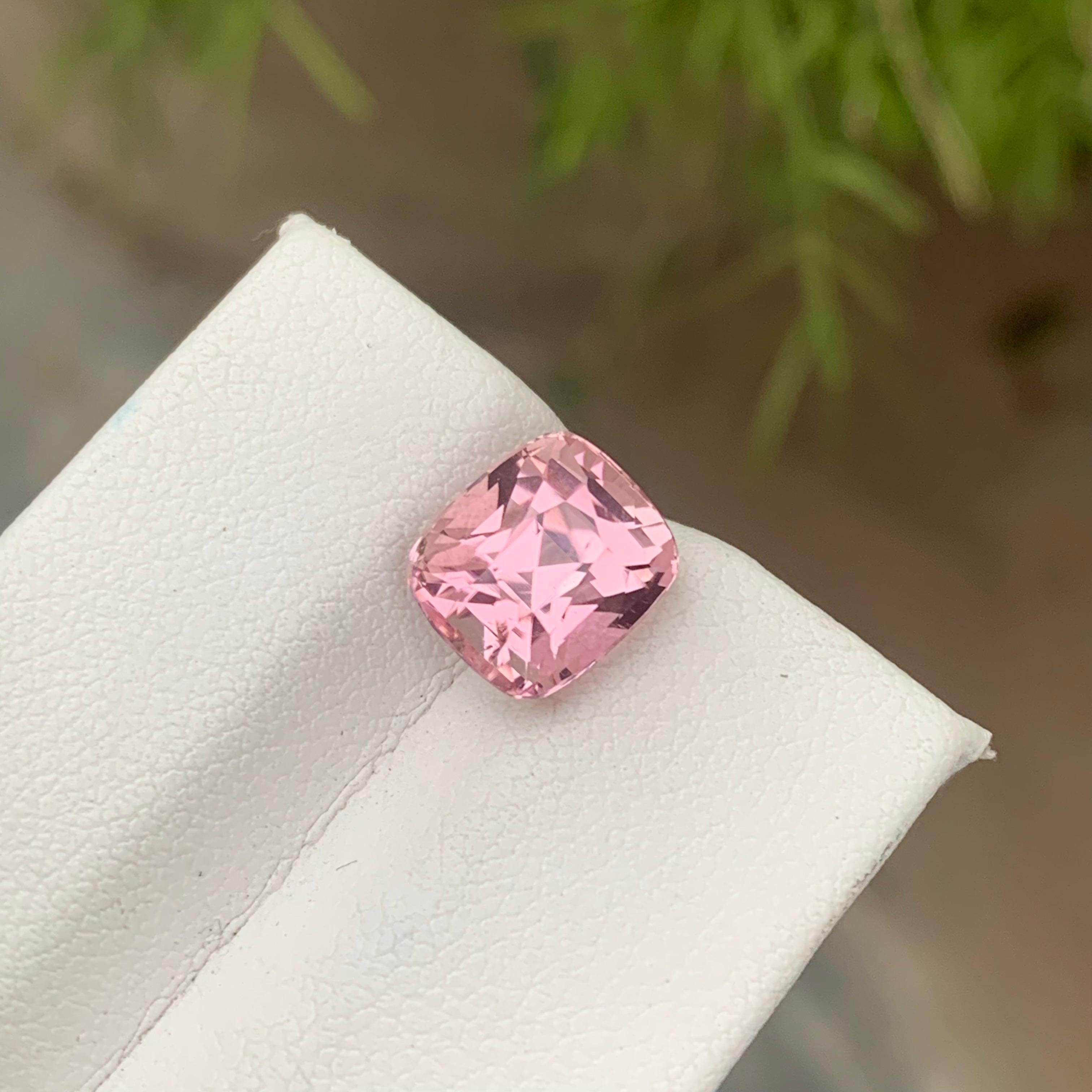 4.25 Carat Mix Cushion Cut Natural Loose Soft Pink Tourmaline Afghan Mine In New Condition For Sale In Peshawar, PK