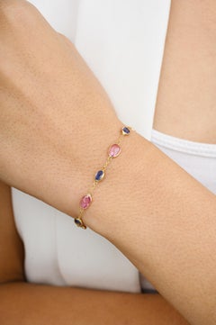 4.25 Carat Multi Sapphire Chain Bracelet Crafted in 18k Yellow Gold Settings