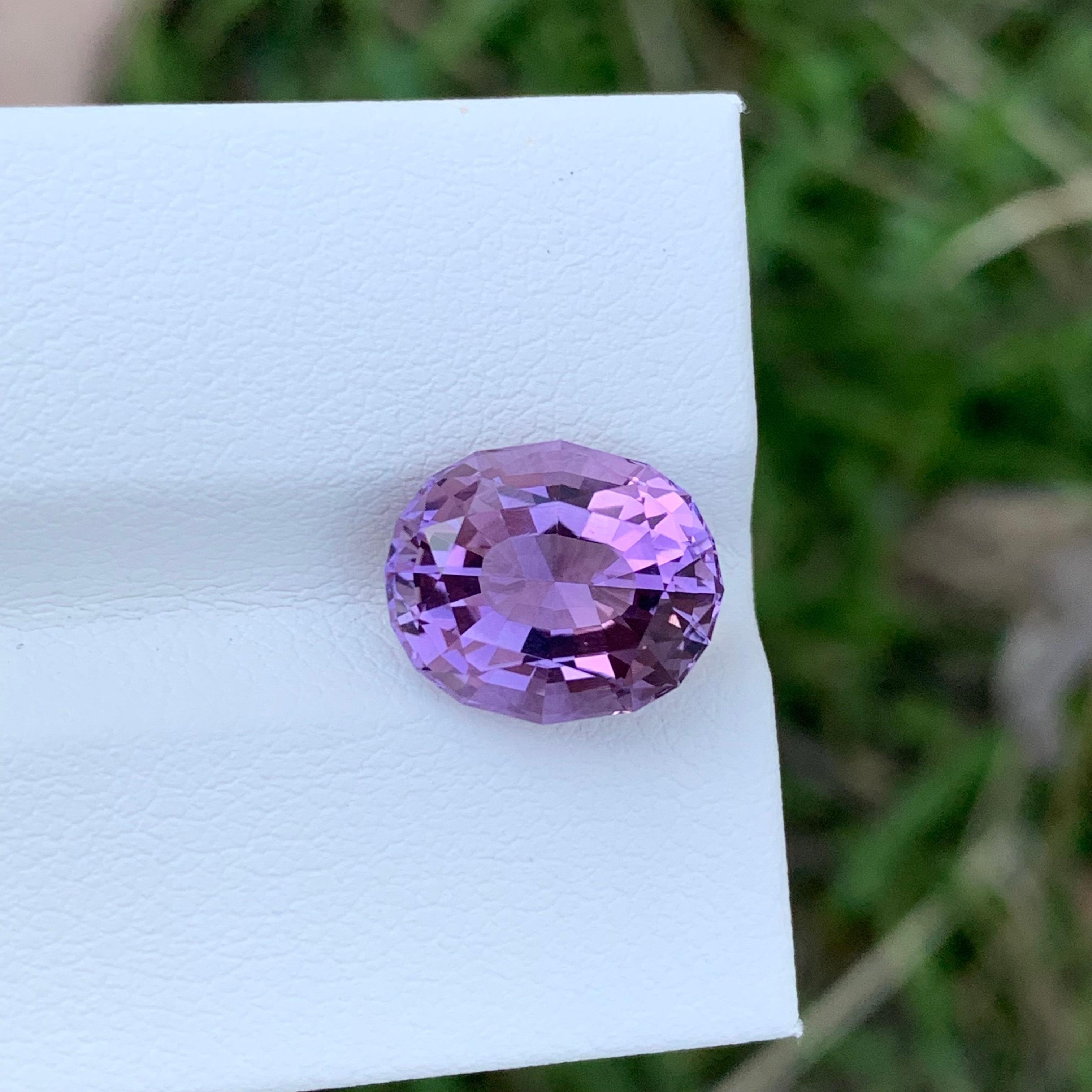 AAA Quality 4.25 Carat Natural Loose Amethyst Oval Shape Gem Jewellery Making For Sale 3