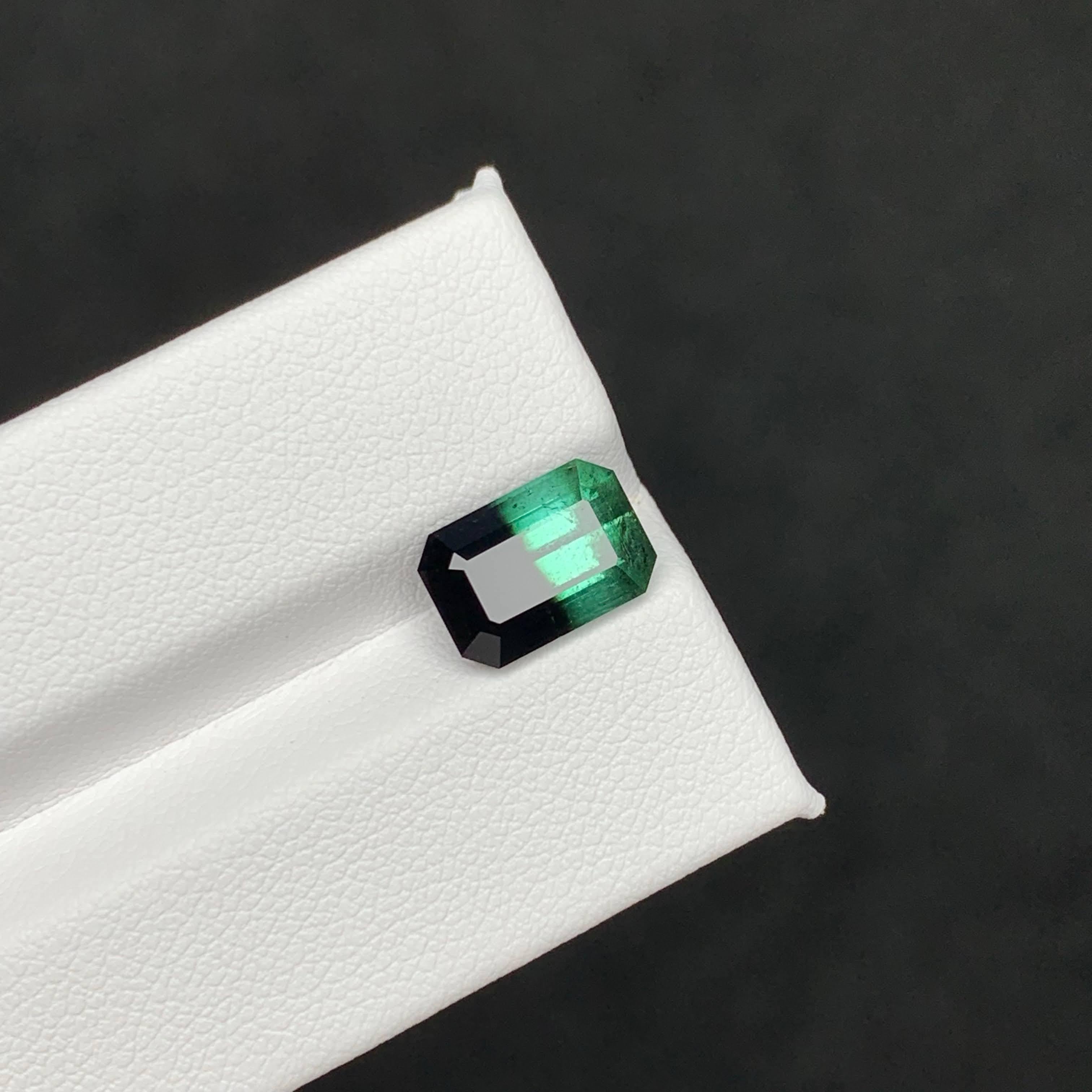4.25 Carat Natural Loose Bicolor Tourmaline Stones Emerald Cut Pakistan Gemstone For Sale 1