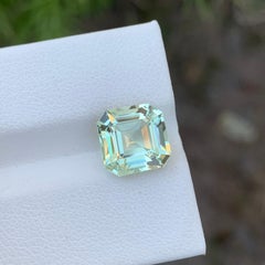 4.25 Carat Natural Loose Light Green Tourmaline Asscher Cut Gem For Jewellery