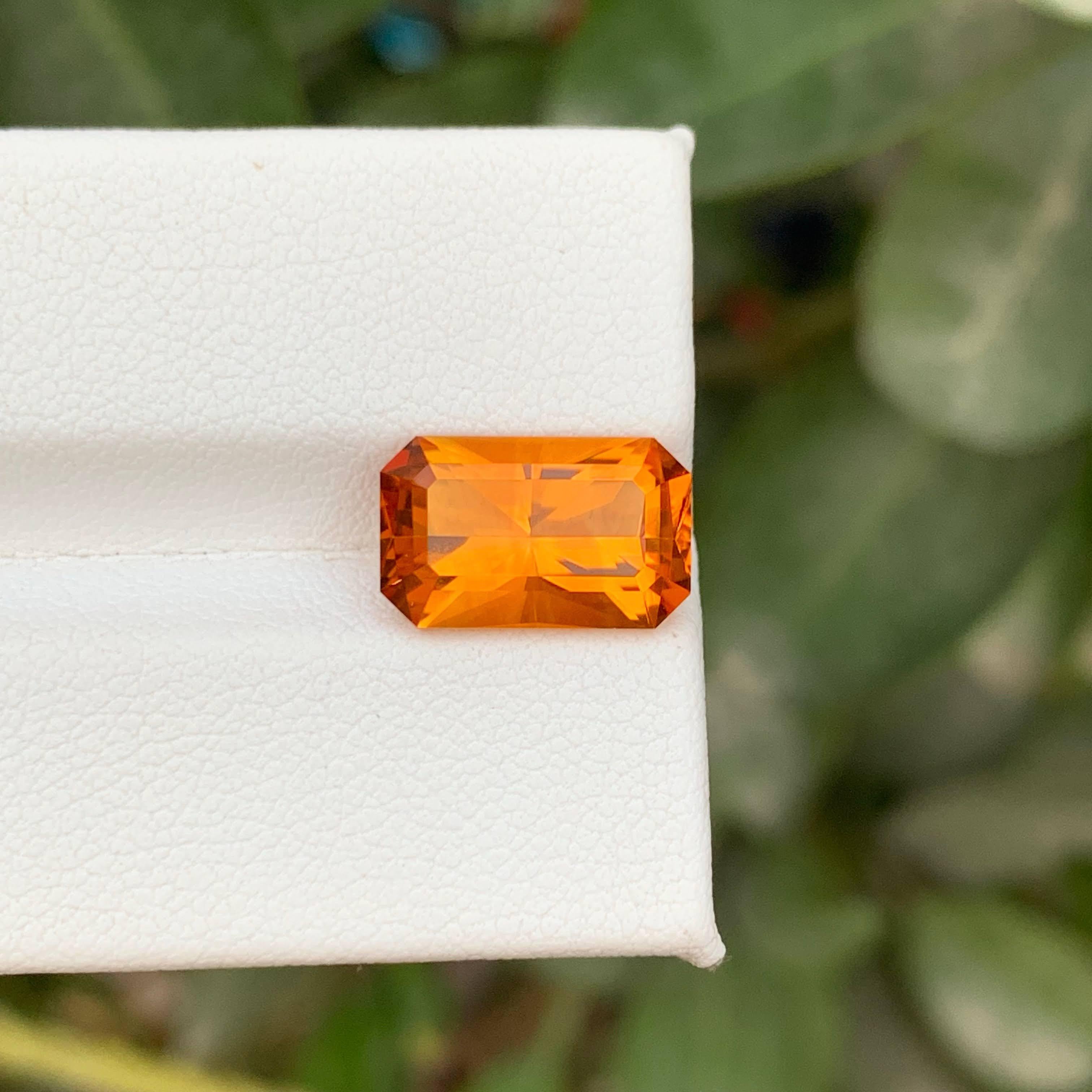 4.25 Carat Natural Loose Madeira Citrine Stone Emerald Cut Brazilian Gemstone In New Condition For Sale In Bangkok, TH