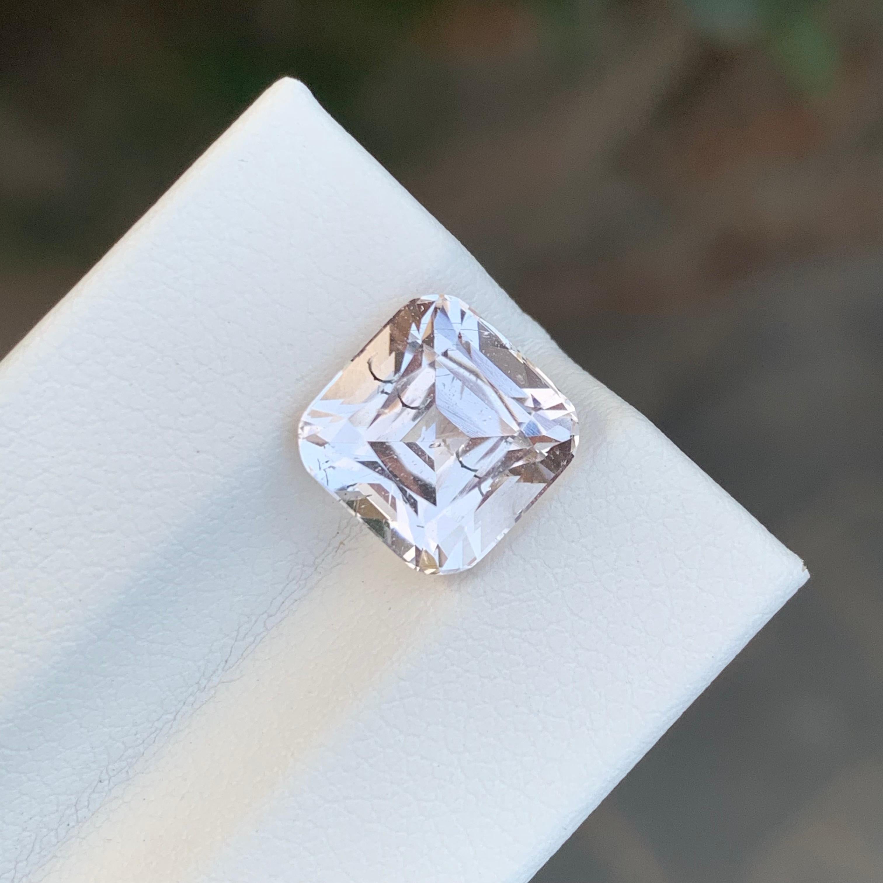 4.25 Carat Natural Loose Morganite Cushion Shape Gemstone (pierre précieuse en forme de coussin) en vente 3