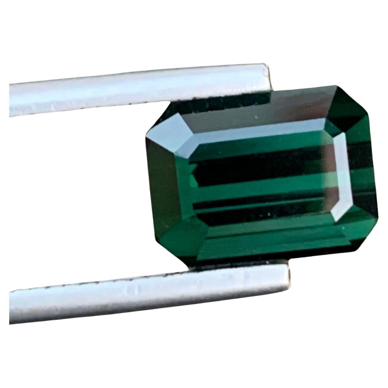 4.25 Carat Natural Vivid Green Loose Tourmaline Emerald Shape Gem For Jewellery For Sale
